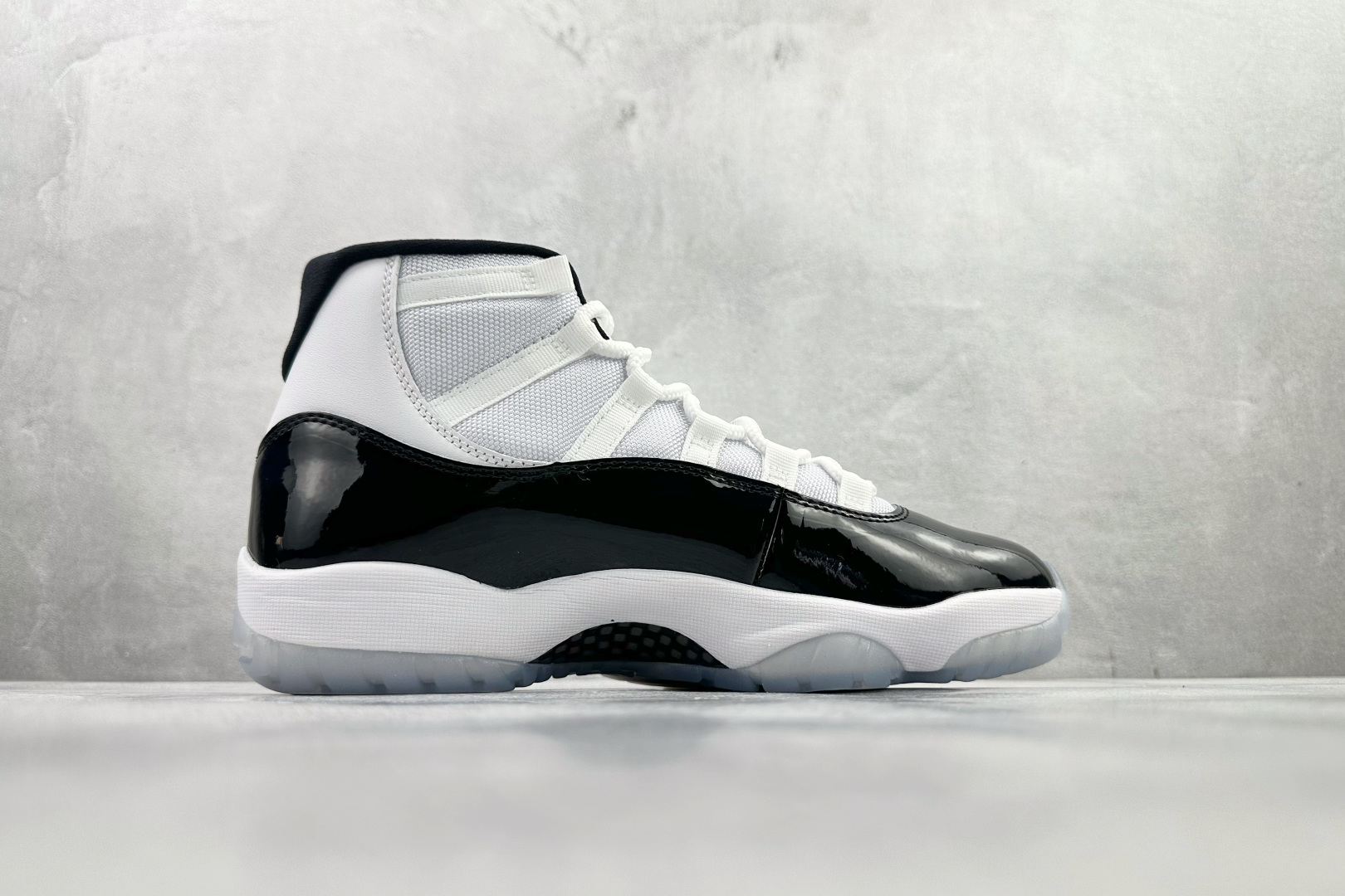 350 Jordan Air Jordan 11 concord OG款 黑白 378037-100