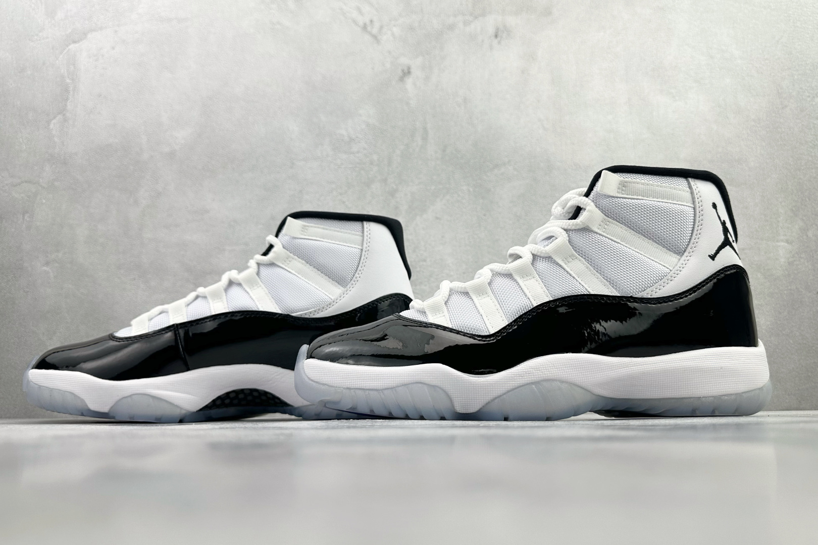 350 Jordan Air Jordan 11 concord OG款 黑白 378037-100