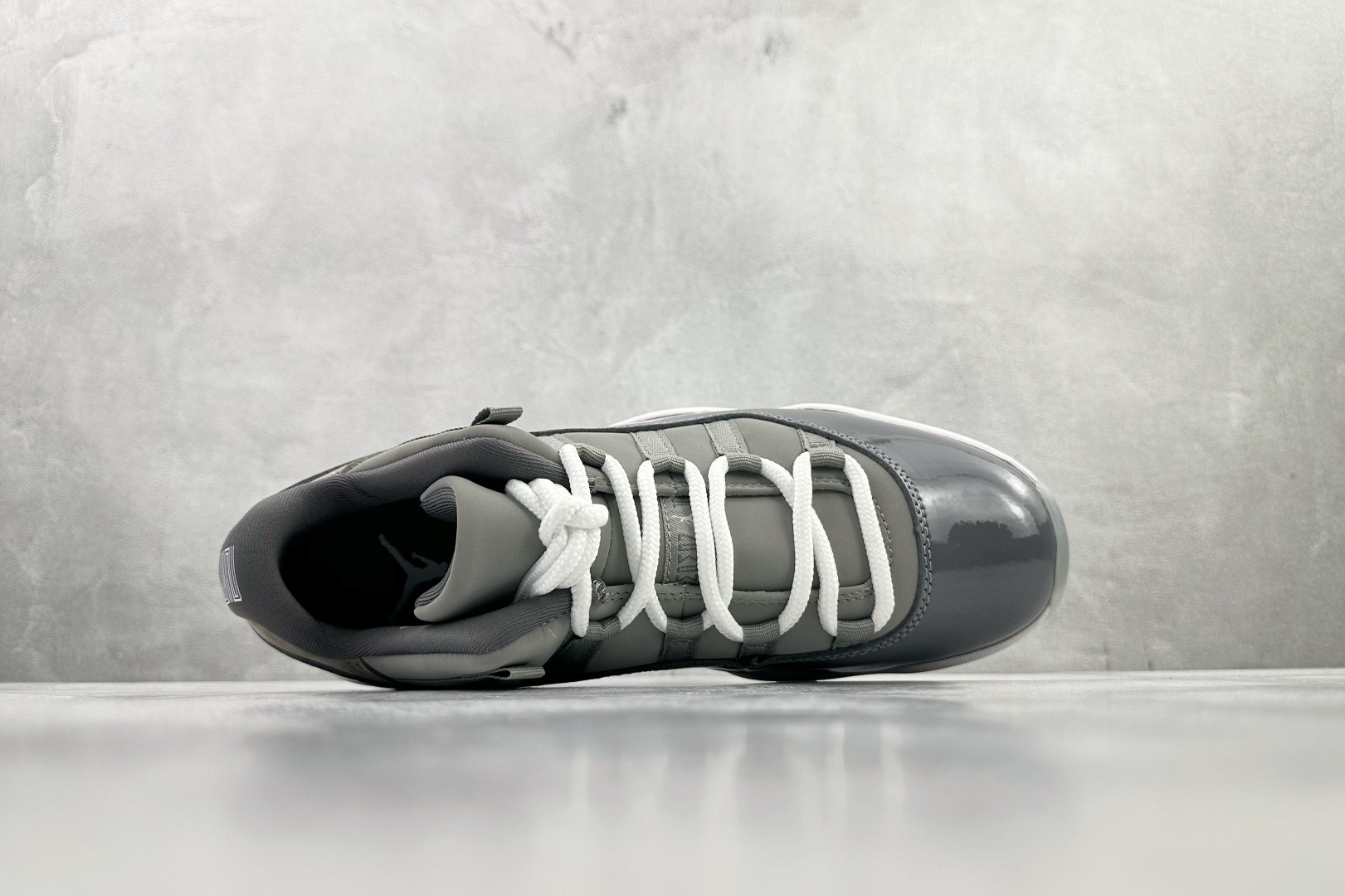 Jordan Air Jordan 11 retro low cool grey 酷灰 528895-003-Top High Quatity Cheap Sneakers Fashion Clothing Clothes Bags handbags Shoes of all Brand wholesale With The best Quality And Beautiful Price from China Factory Chinese suppliers wholesaler seller Jordan Air Jordan 11 retro low cool grey 酷灰 528895-003