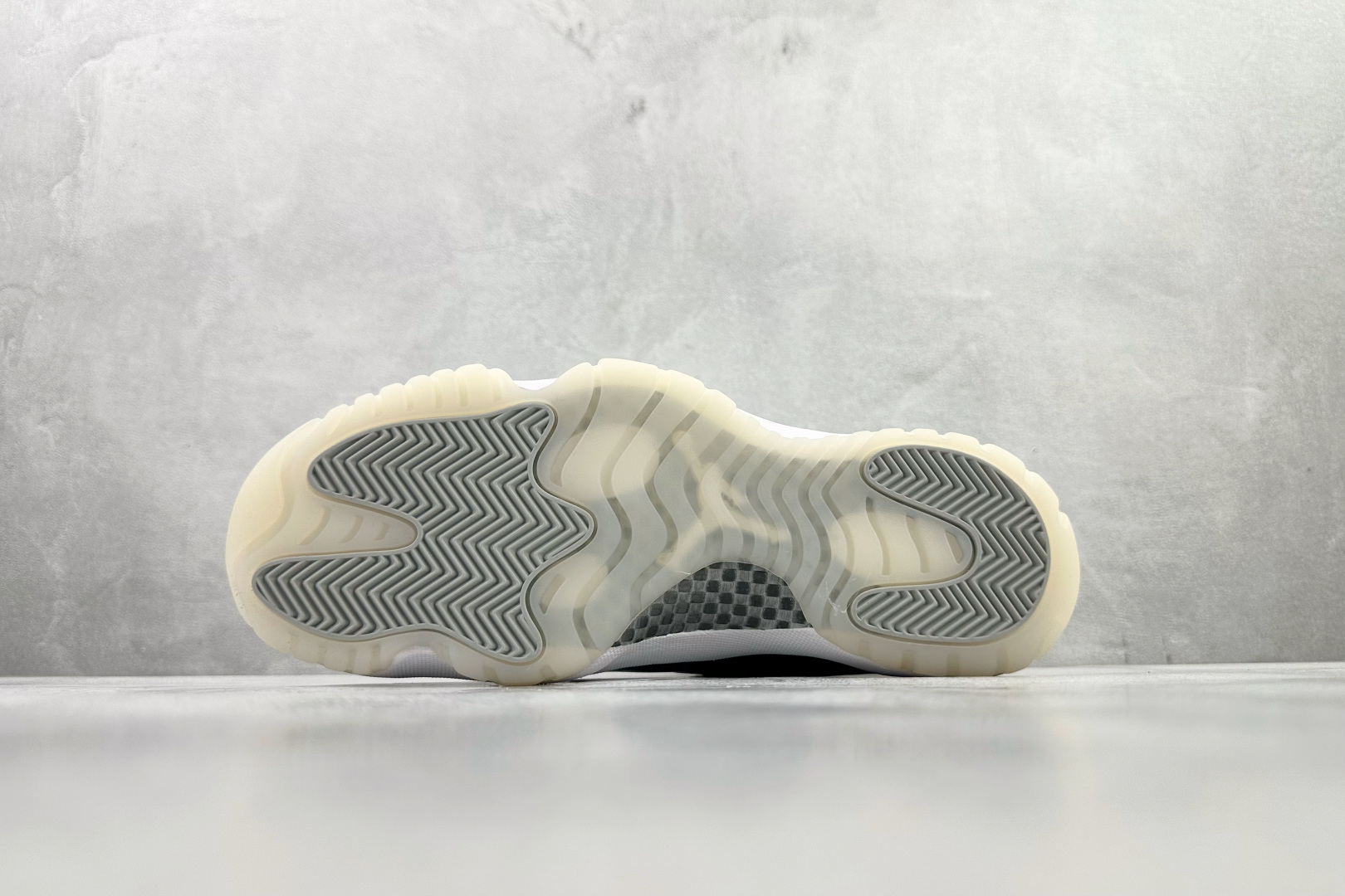 350 Jordan Air Jordan 11 retro ”jubilee” 黑银 AR0715-011-Chinese UA Cheap High Quatity Brand Clothes Bags handbags Sneakers wholesale wholesaler seller from China Factory suppliers Fashion Clothing Shoes best Quality Beautiful Price 350 Jordan Air Jordan 11 retro ”jubilee” 黑银 AR0715-011
