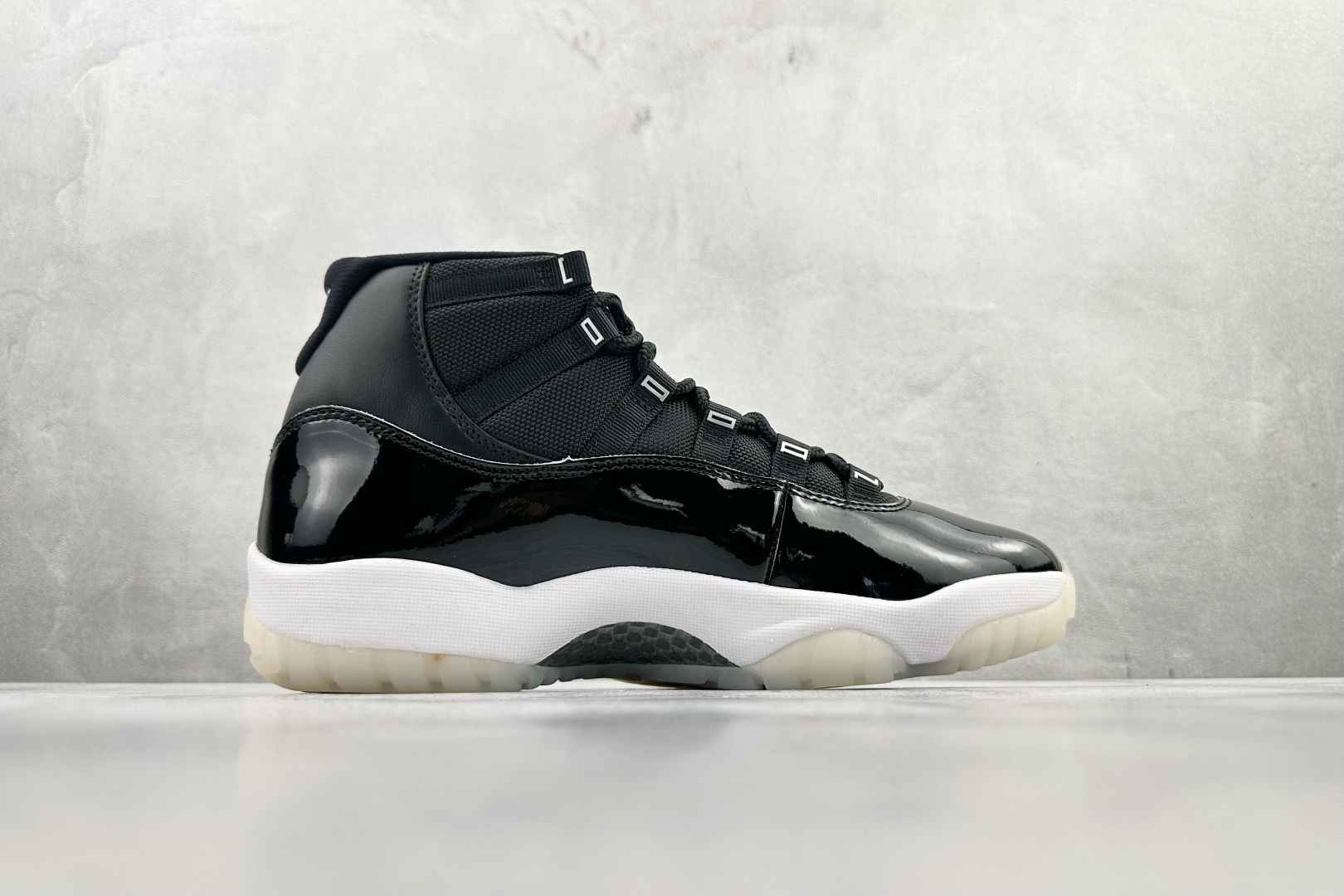 350 Jordan Air Jordan 11 retro ”jubilee” 黑银 AR0715-011-Chinese UA Cheap High Quatity Brand Clothes Bags handbags Sneakers wholesale wholesaler seller from China Factory suppliers Fashion Clothing Shoes best Quality Beautiful Price 350 Jordan Air Jordan 11 retro ”jubilee” 黑银 AR0715-011
