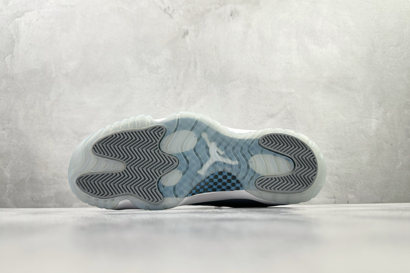 Jordan Air Jordan 11 Low ”Cement Grey” 白灰 AV2187-140-Top High Quatity Cheap Sneakers Fashion Clothing Clothes Bags handbags Shoes of all Brand wholesale With The best Quality And Beautiful Price from China Factory Chinese suppliers wholesaler seller Jordan Air Jordan 11 Low ”Cement Grey” 白灰 AV2187-140