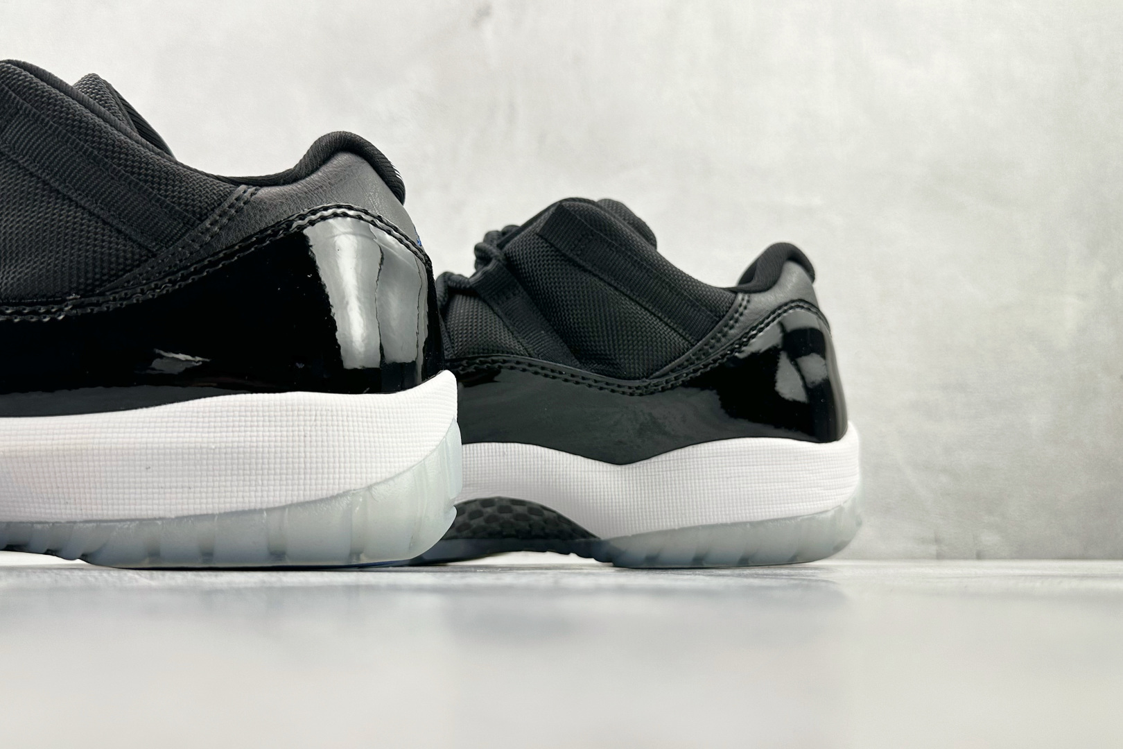 Jordan Air Jordan 11 Retro Low ”Space Jam” 大灌篮 黑白 FV5104-004-Top High Quatity Cheap Sneakers Fashion Clothing Clothes Bags handbags Shoes of all Brand wholesale With The best Quality And Beautiful Price from China Factory Chinese suppliers wholesaler seller Jordan Air Jordan 11 Retro Low ”Space Jam” 大灌篮 黑白 FV5104-004