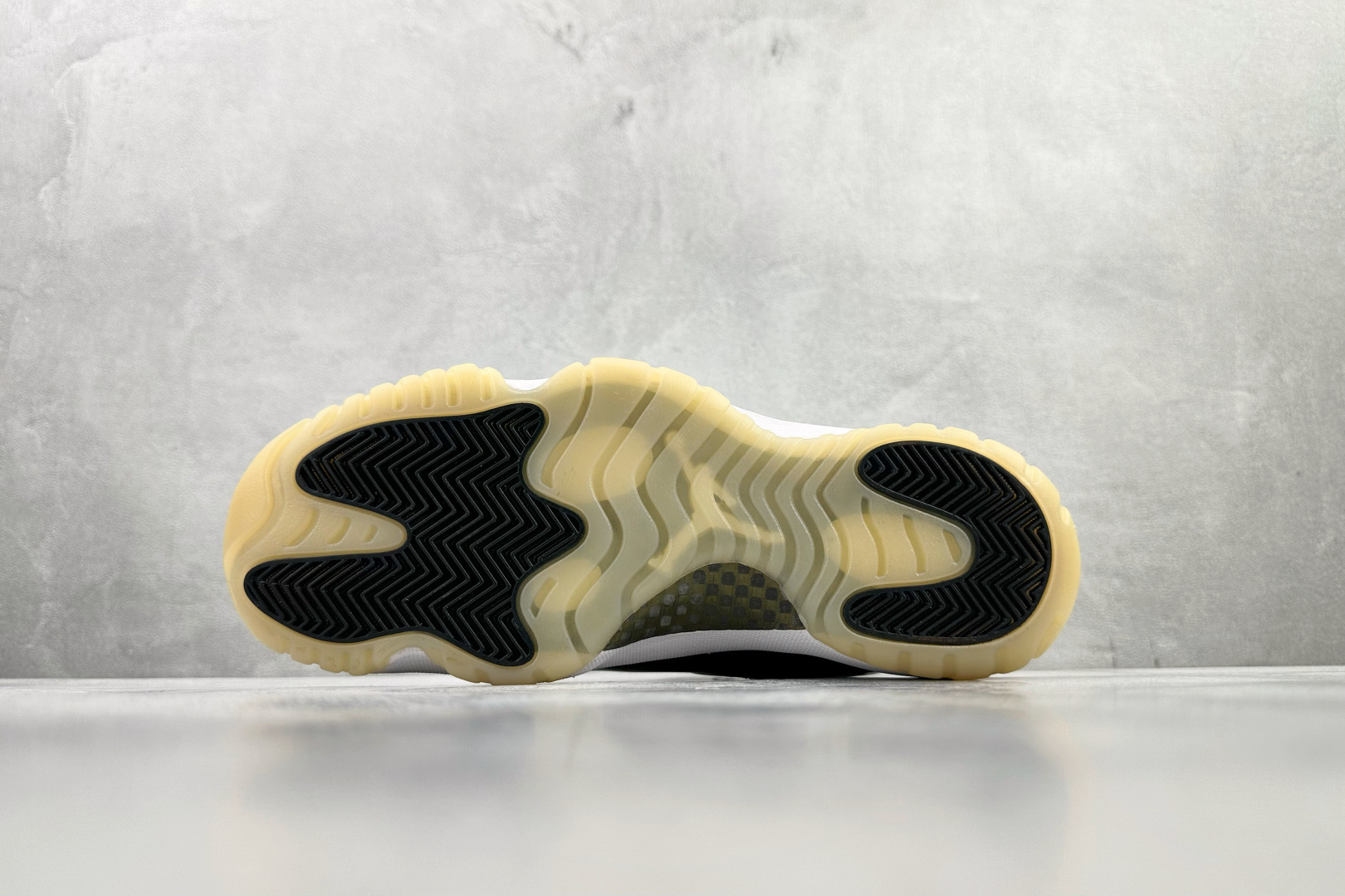 Jordan Air Jordan 11 ”Gratitude” DMP 白黑 CT8012-170-Top High Quatity Cheap Sneakers Fashion Clothing Clothes Bags handbags Shoes of all Brand wholesale With The best Quality And Beautiful Price from China Factory Chinese suppliers wholesaler seller Jordan Air Jordan 11 ”Gratitude” DMP 白黑 CT8012-170