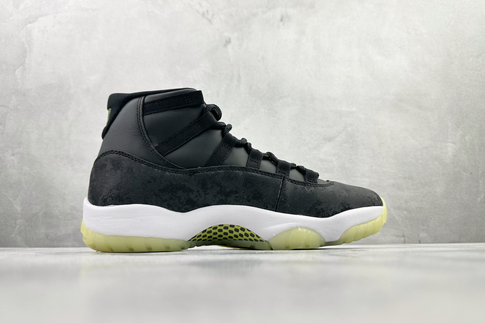 Jordan Air Jordan 11 黑色 IB1378-001-Top High Quatity Cheap Sneakers Fashion Clothing Clothes Bags handbags Shoes of all Brand wholesale With The best Quality And Beautiful Price from China Factory Chinese suppliers wholesaler seller Jordan Air Jordan 11 黑色 IB1378-001