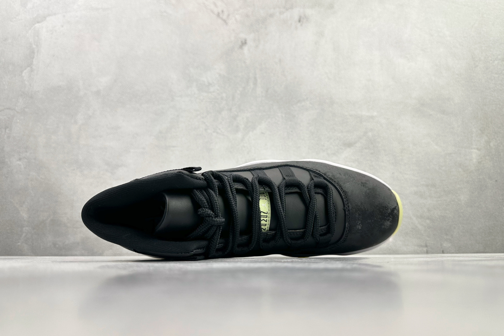 Jordan Air Jordan 11 黑色 IB1378-001-Top High Quatity Cheap Sneakers Fashion Clothing Clothes Bags handbags Shoes of all Brand wholesale With The best Quality And Beautiful Price from China Factory Chinese suppliers wholesaler seller Jordan Air Jordan 11 黑色 IB1378-001