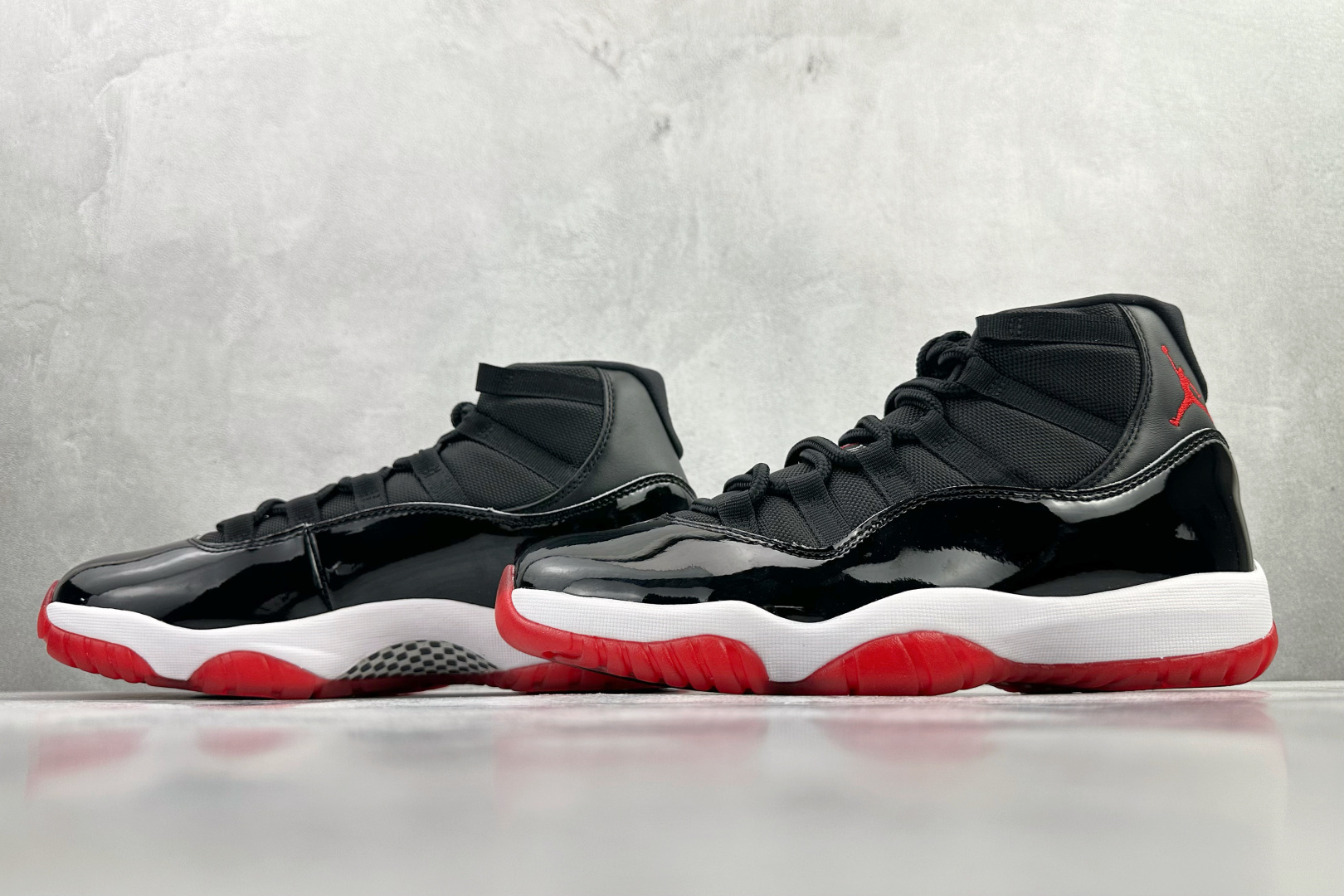 Jordan Air Jordan 11 bred 黑红白 378037-061-Top High Quatity Cheap Sneakers Fashion Clothing Clothes Bags handbags Shoes of all Brand wholesale With The best Quality And Beautiful Price from China Factory Chinese suppliers wholesaler seller Jordan Air Jordan 11 bred 黑红白 378037-061