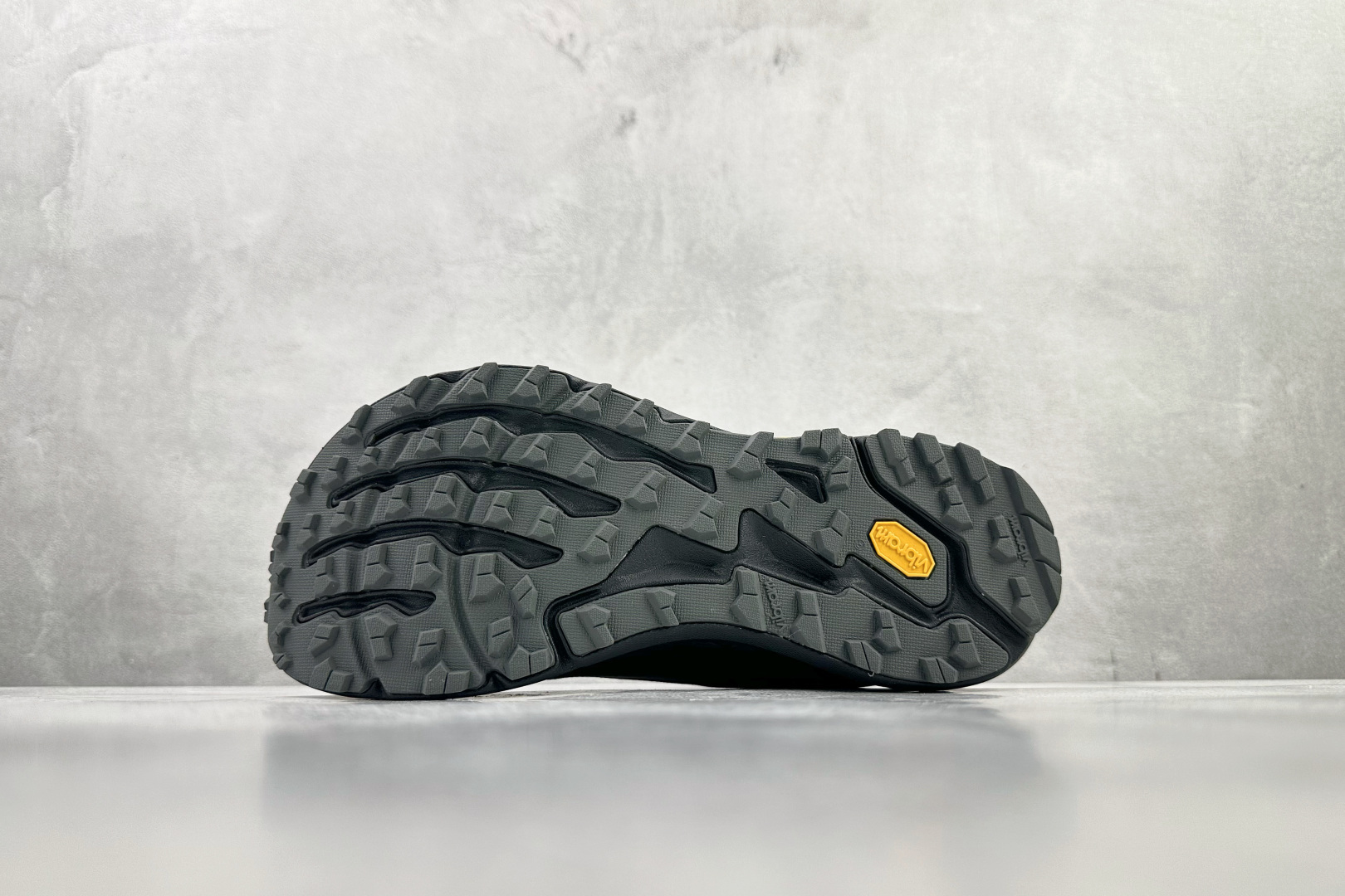 平台专供 Altra TIMP 5 BOA 黑色 AL0A85Q-Top High Quatity Cheap Sneakers Fashion Clothing Clothes Bags handbags Shoes of all Brand wholesale With The best Quality And Beautiful Price from China Factory Chinese suppliers wholesaler seller 平台专供 Altra TIMP 5 BOA 黑色 AL0A85Q