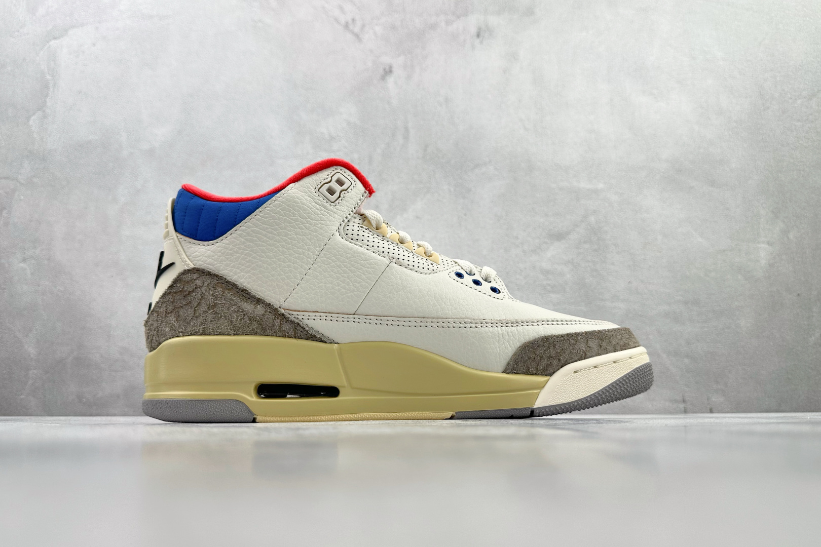 XP 平台专供 Jordan Air Jordan 3 RETRO OG SP “White/Sport