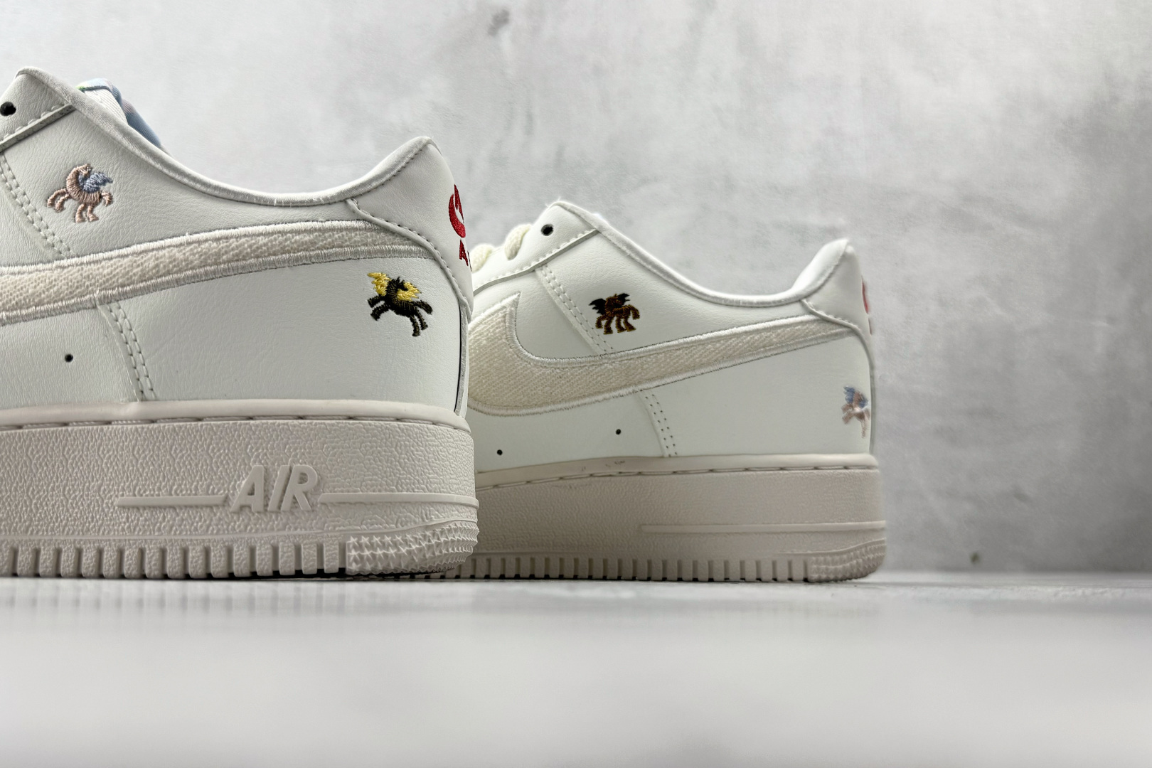 口碑之作 Nike Air Force 1 '07 马年限定 CNY新年款 脱缰系列 白色 IQ1143-100 口碑之作 Nike Air Force 1 '07 马年限定 CNY新年款 脱缰系列 白色 IQ1143-100