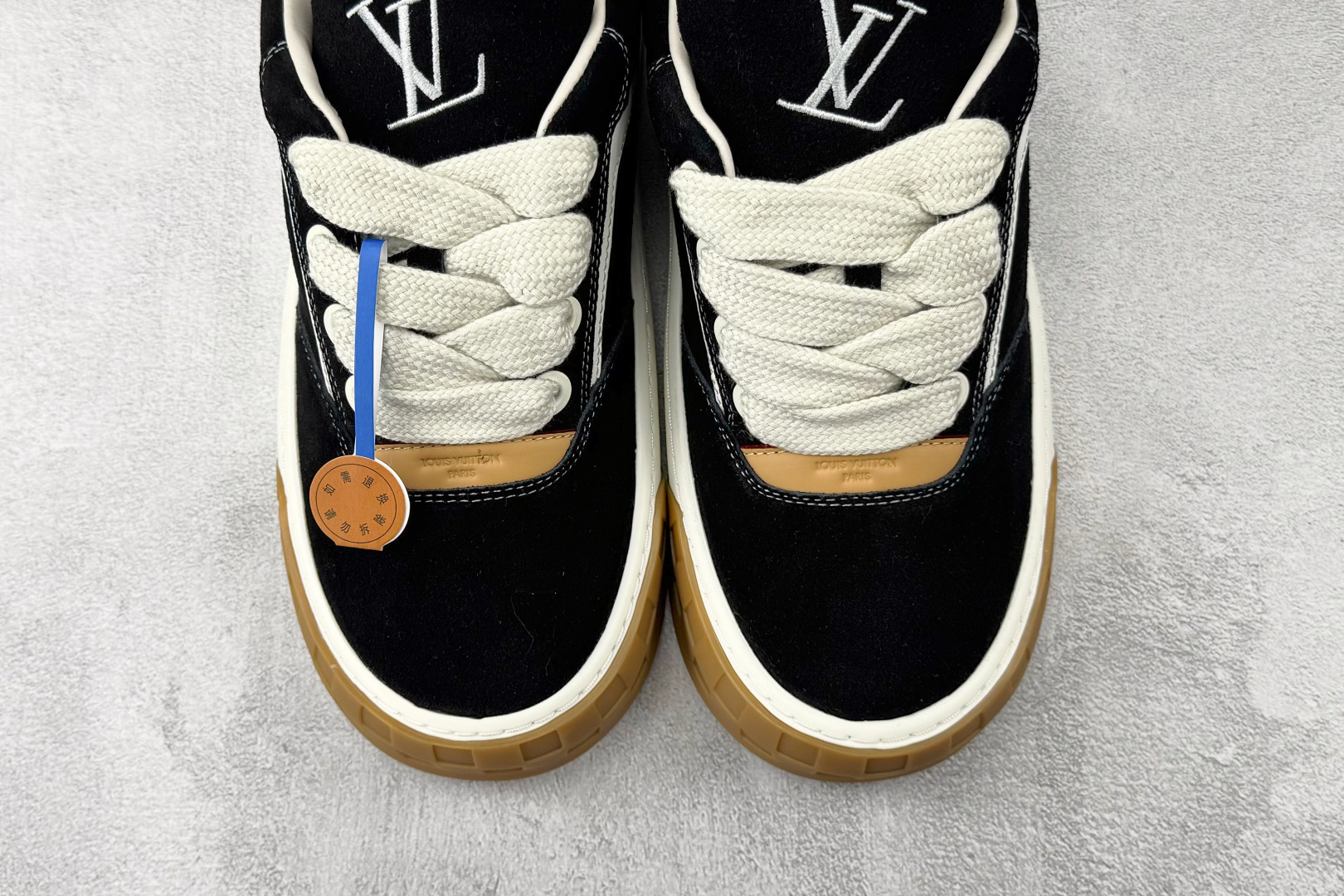 LOUIS VUITTON Tilted 黑色 1AJ730