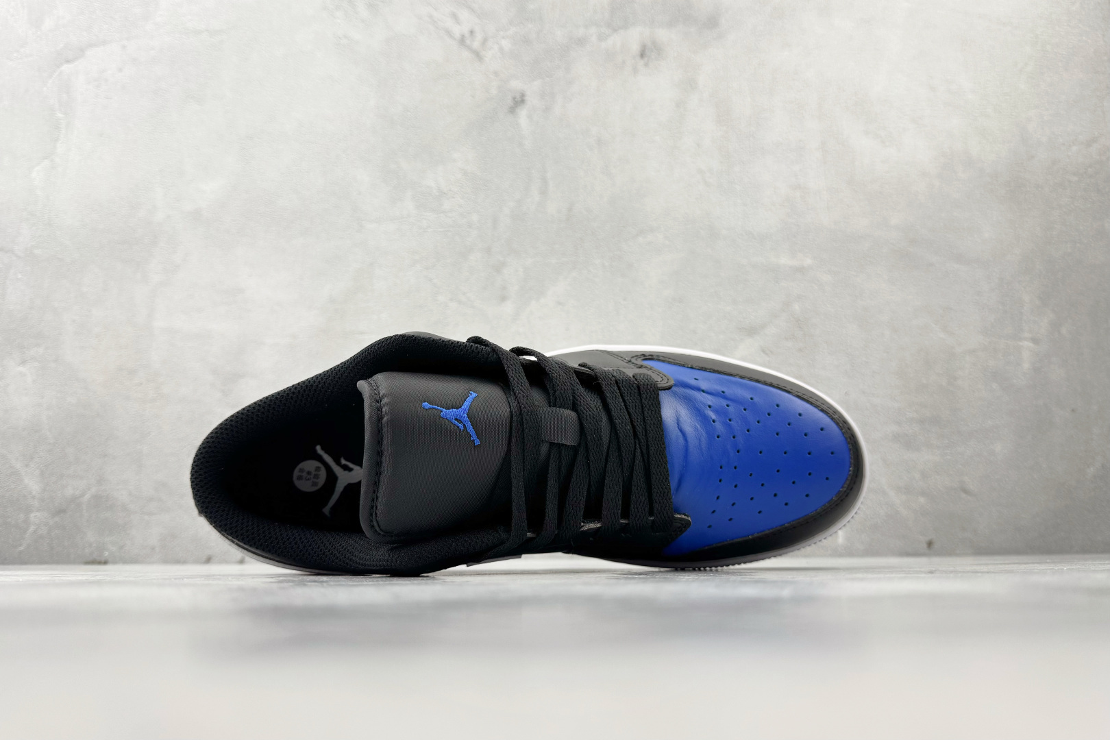 平台爆款 Jordan Air Jordan 1 Low ”Game Royal Toe”黑蓝 553558-042 平台爆款 Jordan Air Jordan 1 Low ”Game Royal Toe”黑蓝 553558-042
