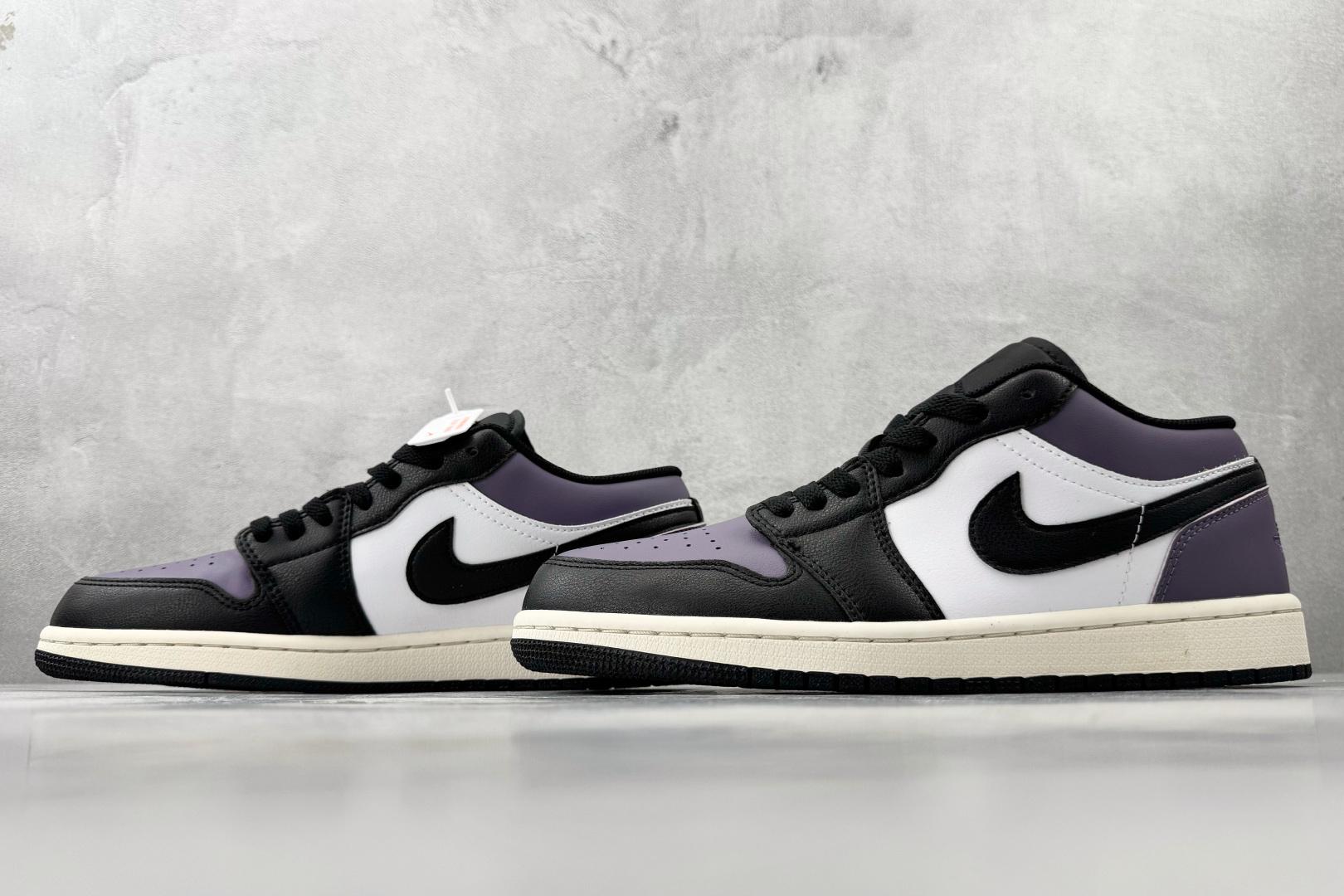 平台爆款 Jordan Air Jordan 1 白紫 553560-081 平台爆款 Jordan Air Jordan 1 白紫 553560-081