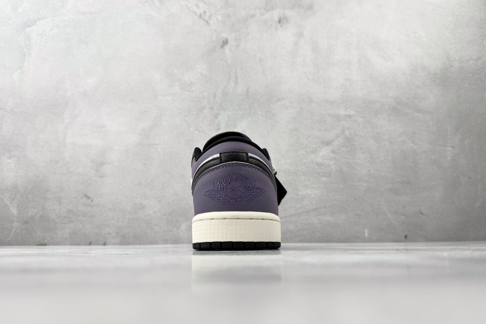平台爆款 Jordan Air Jordan 1 白紫 553560-081 平台爆款 Jordan Air Jordan 1 白紫 553560-081