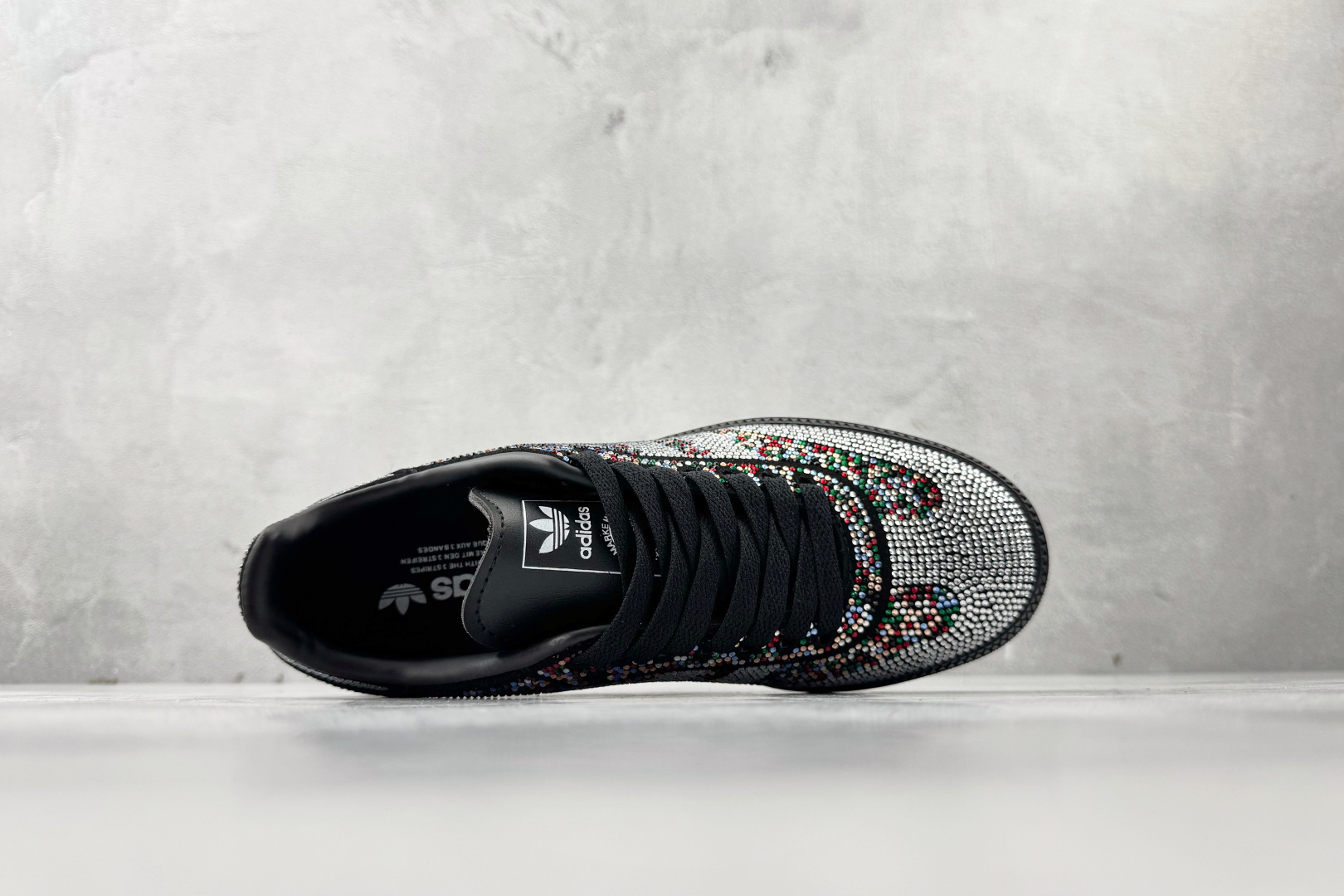 出口订单 adidas originals SAMBA 黑色 KJ2510 出口订单 adidas originals SAMBA 黑色 KJ2510