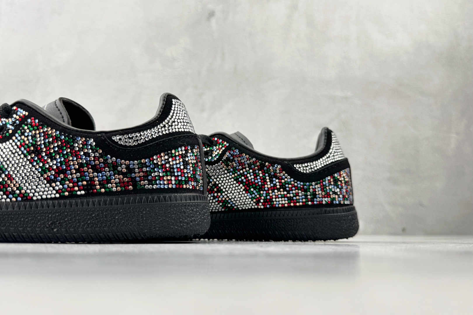 出口订单 adidas originals SAMBA 黑色 KJ2510 出口订单 adidas originals SAMBA 黑色 KJ2510