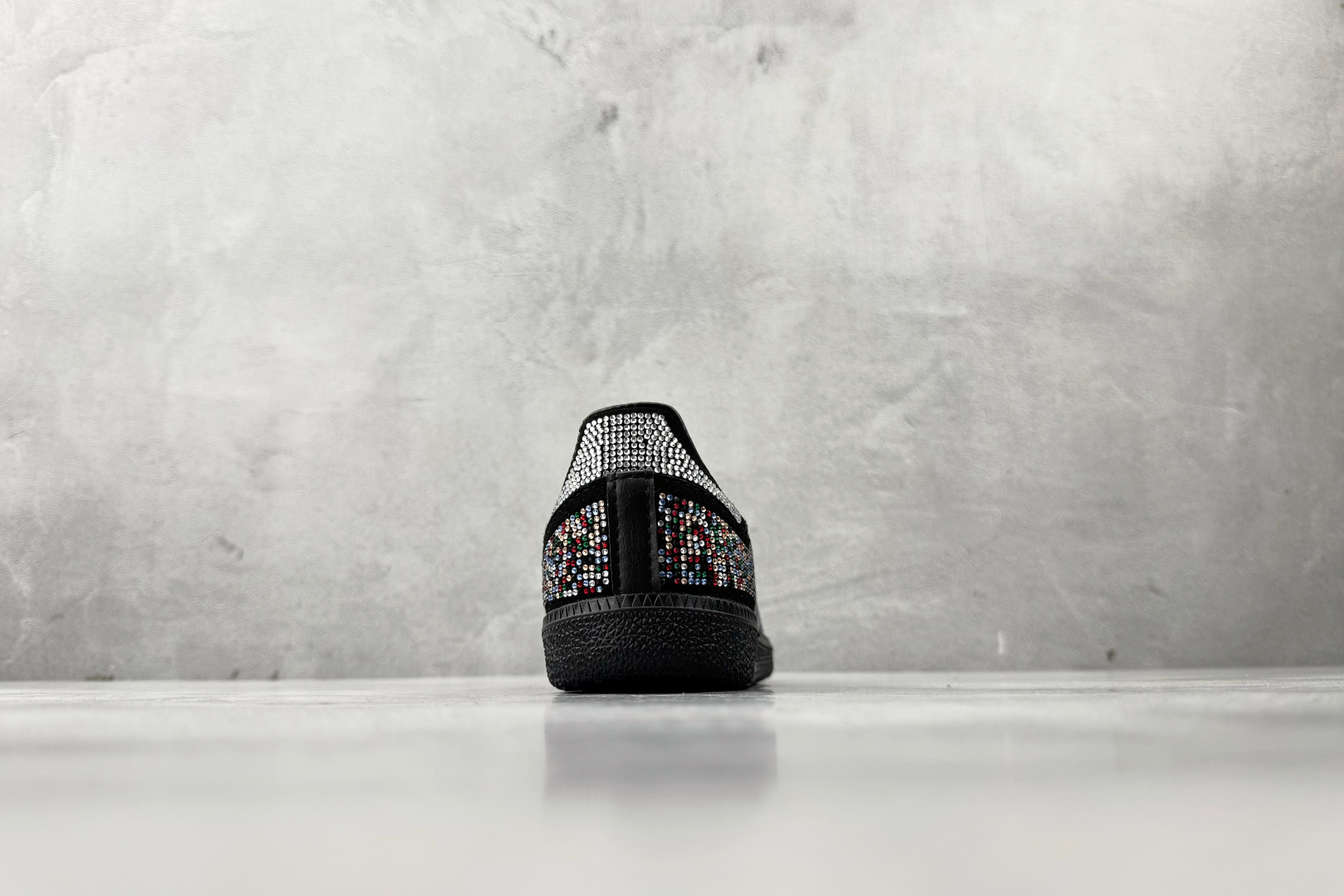 出口订单 adidas originals SAMBA 黑色 KJ2510 出口订单 adidas originals SAMBA 黑色 KJ2510