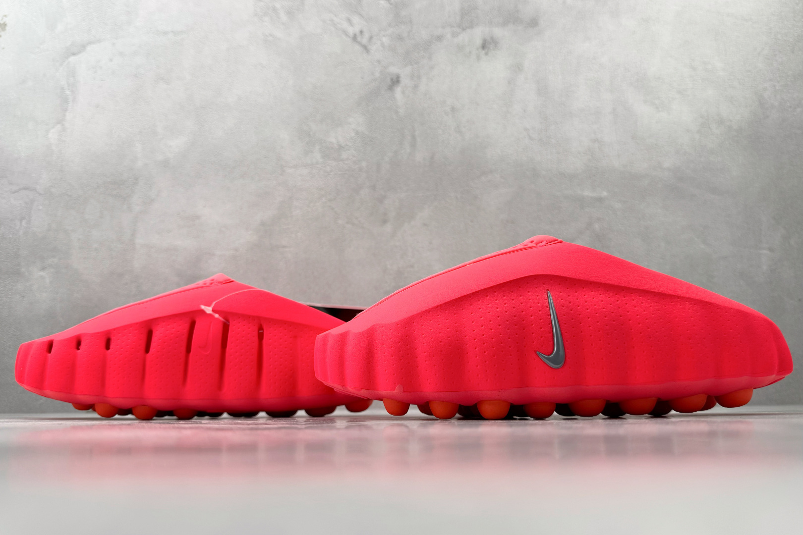 N 版 东南亚订单 Nike Mind 001 红色货号：HQ4307-600尺码：36 36.5 37