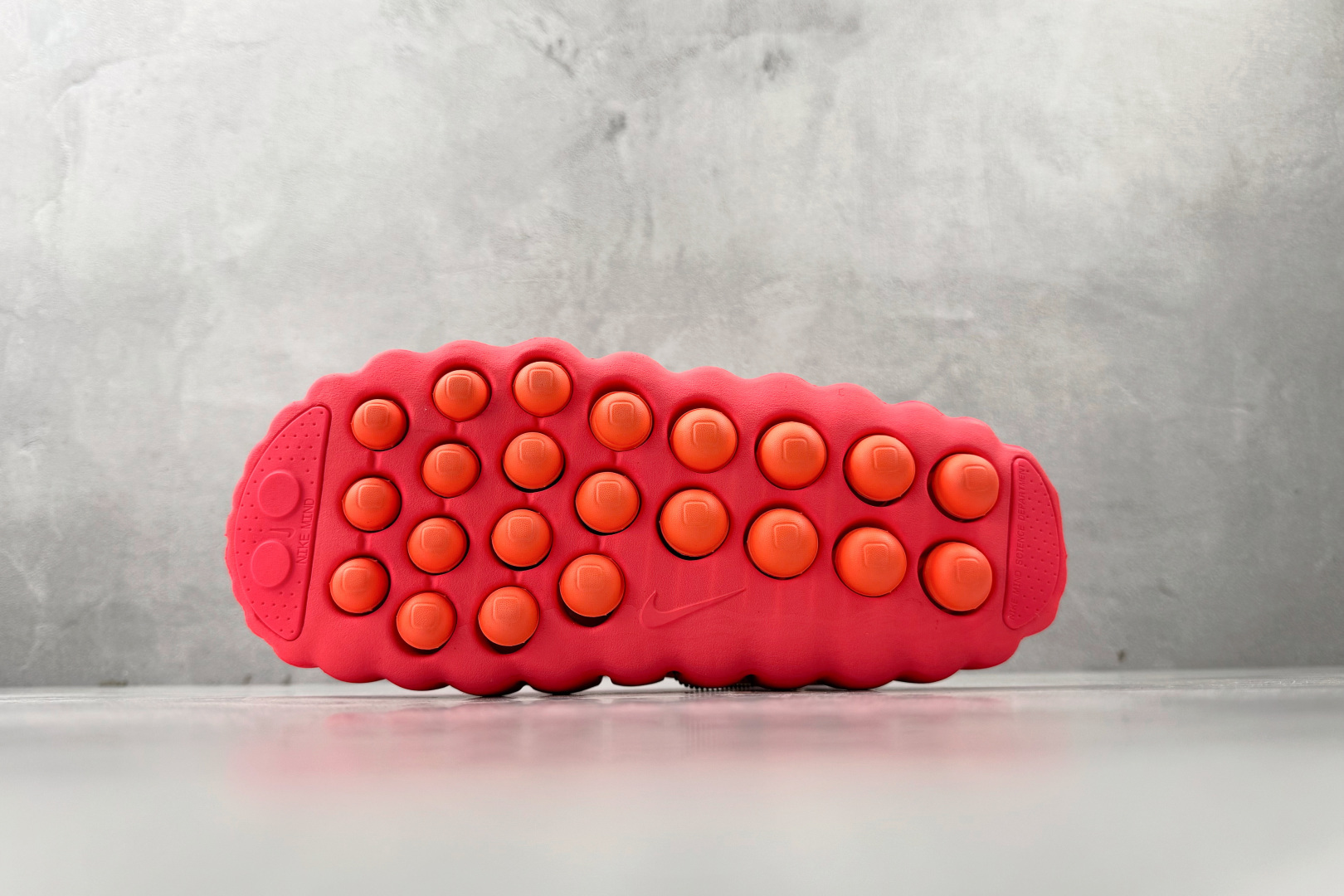 N 版 东南亚订单 Nike Mind 001 红色货号：HQ4307-600尺码：36 36.5 37