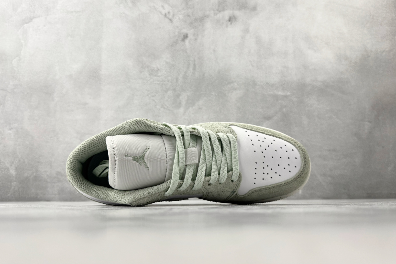 平台爆款 Jordan Air Jordan 1 low 白绿 FN5214-131 平台爆款 Jordan Air Jordan 1 low 白绿 FN5214-131