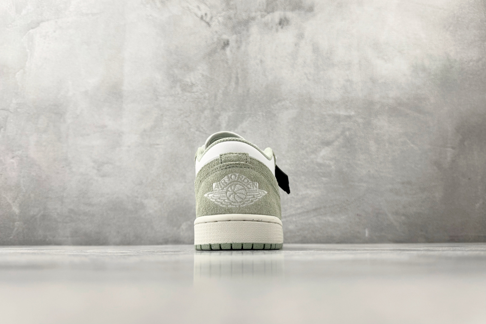 平台爆款 Jordan Air Jordan 1 low 白绿 FN5214-131 平台爆款 Jordan Air Jordan 1 low 白绿 FN5214-131