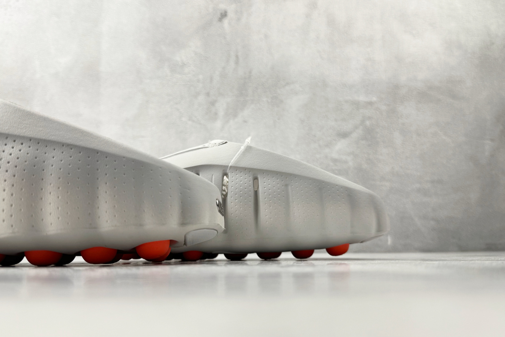 N 版 东南亚订单 Nike Mind 001 灰色货号：HQ4307-003尺码：36 36.5 37