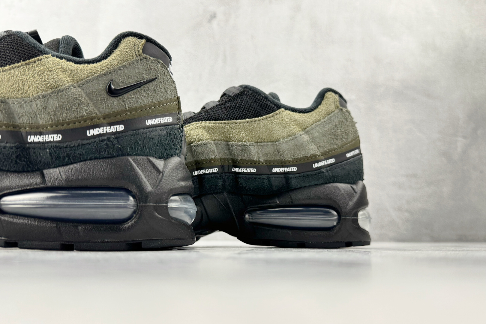 顶级完美复刻 UNDEFEATED × Nike Air Max 95 绿黑 IB4523-200