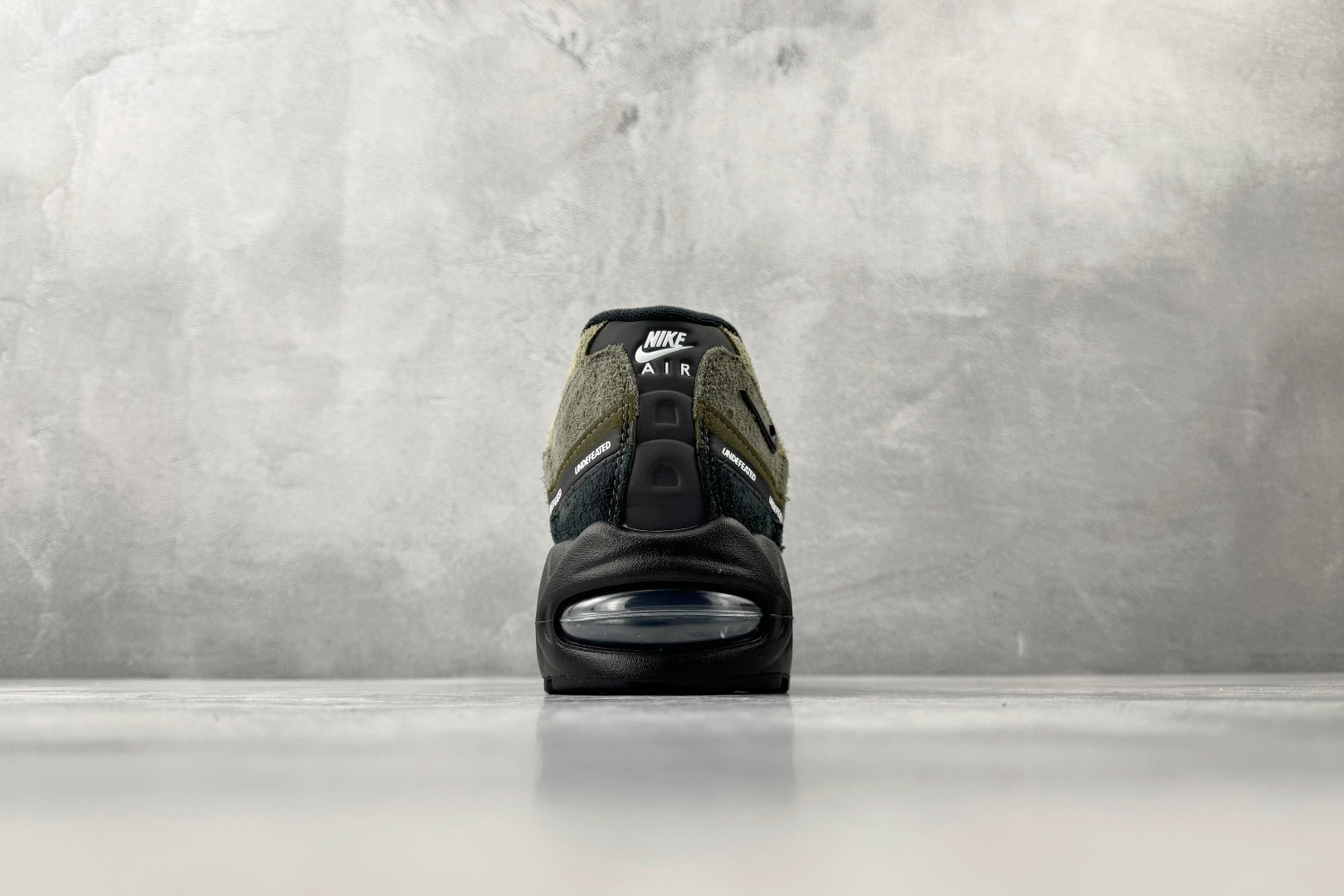 顶级完美复刻 UNDEFEATED × Nike Air Max 95 绿黑 IB4523-200