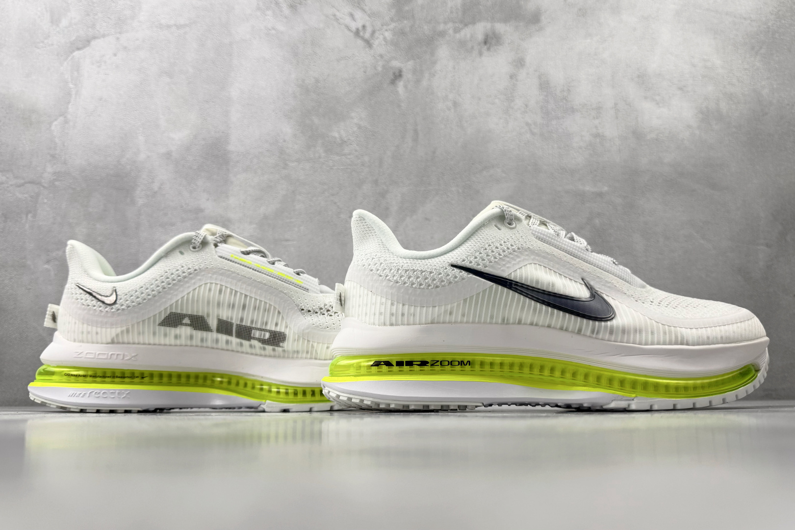 Nike Pegasus Premium 白绿 HQ2592-100 Nike Pegasus Premium 白绿 HQ2592-100