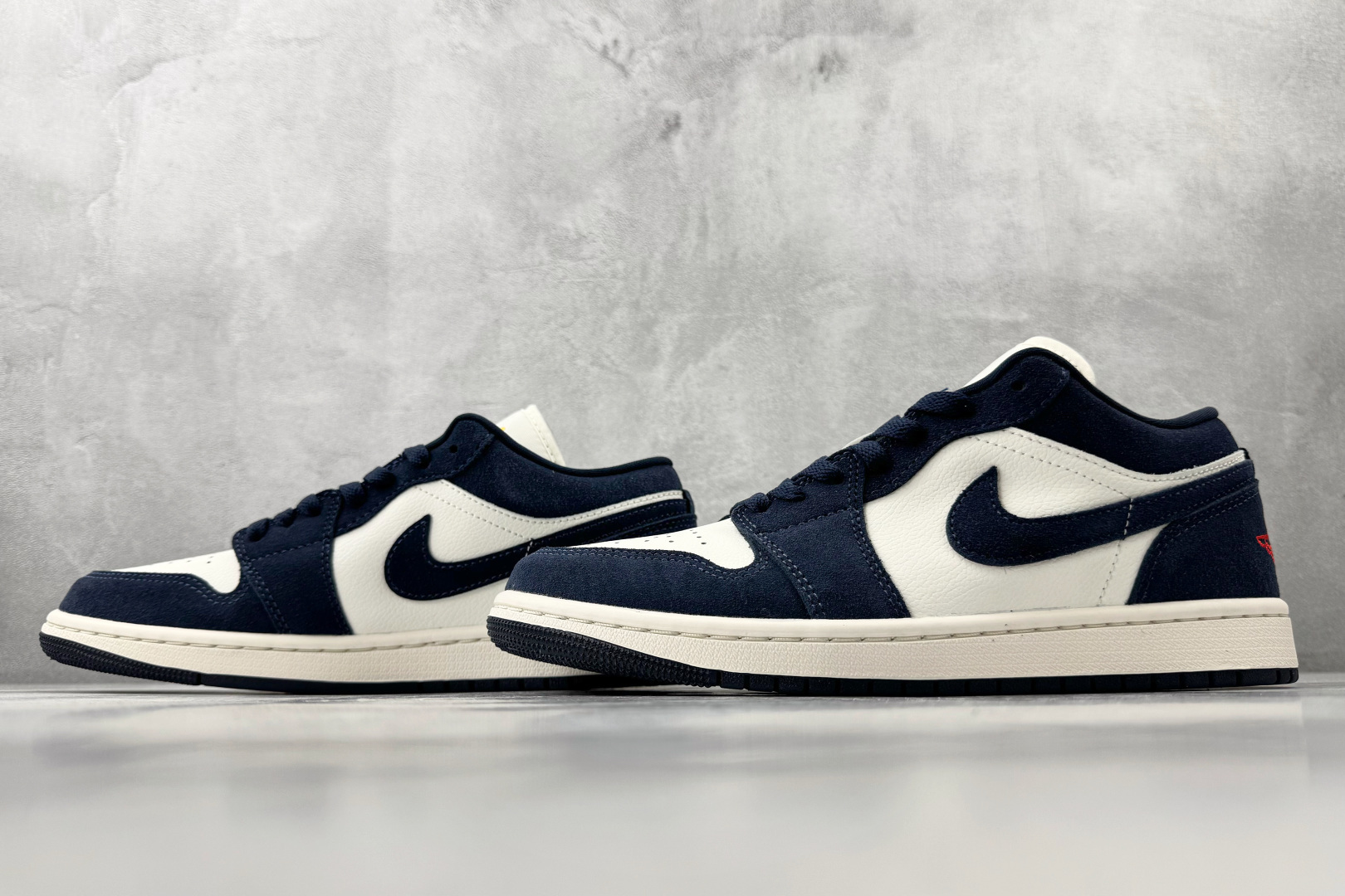 Jordan Air Jordan 1 海军蓝 IO7448-400 Jordan Air Jordan 1 海军蓝 IO7448-400