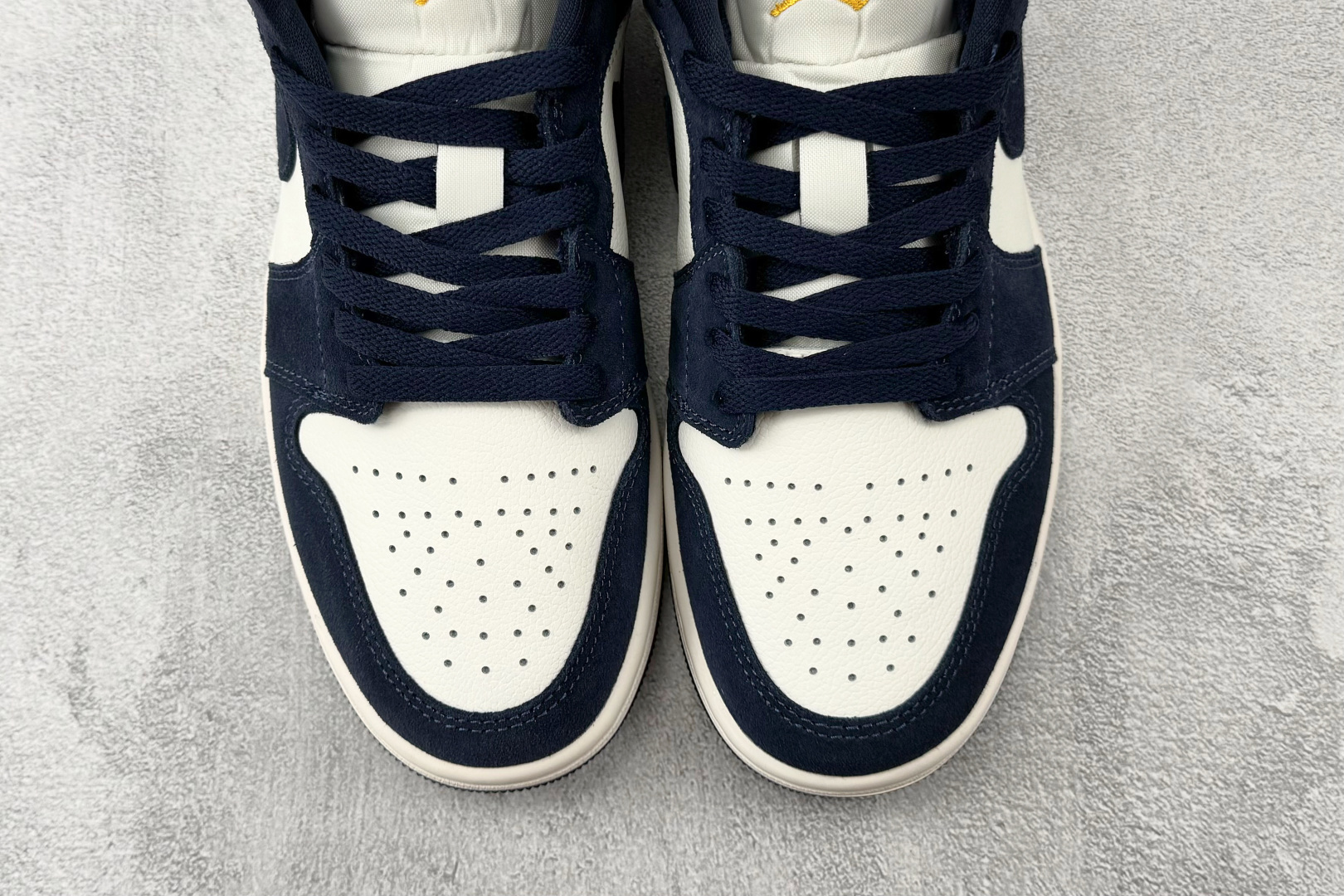 Jordan Air Jordan 1 海军蓝 IO7448-400 Jordan Air Jordan 1 海军蓝 IO7448-400
