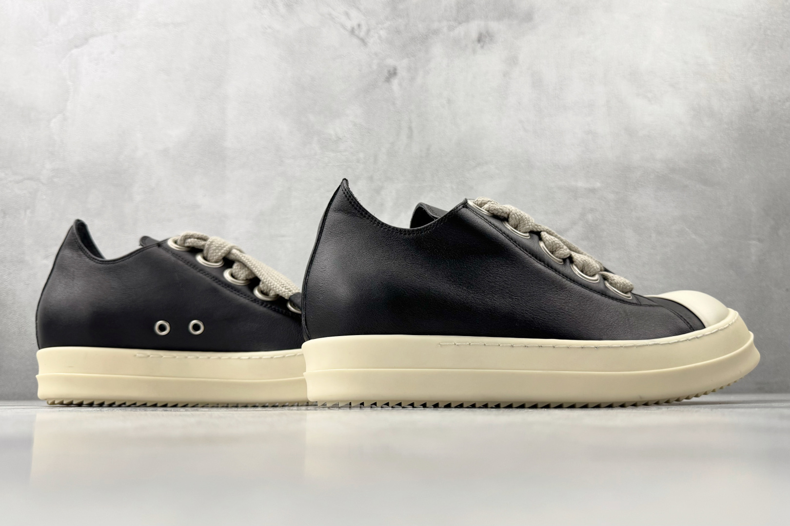 RICK OWENS/RO Hollywood Jumbolaced 黑色 RU01E5893LCOW2-911 RICK OWENS/RO Hollywood Jumbolaced 黑色 RU01E5893LCOW2-911