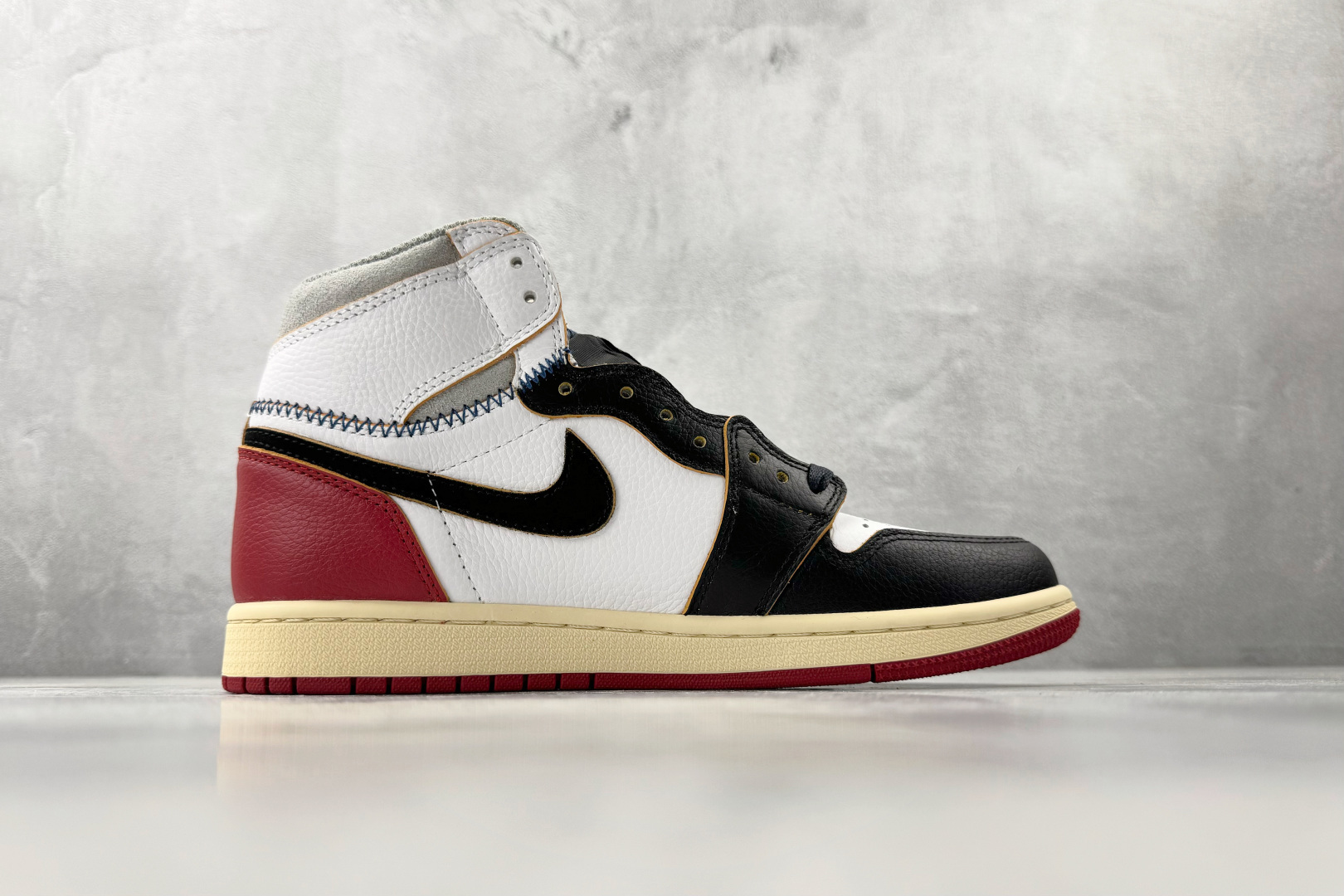 Union x Jordan Air Jordan 1 Retro High Nrg 联名款 OG款 黑白红 BV1300-106 Union x Jordan Air Jordan 1 Retro High Nrg 联名款 OG款 黑白红 BV1300-106
