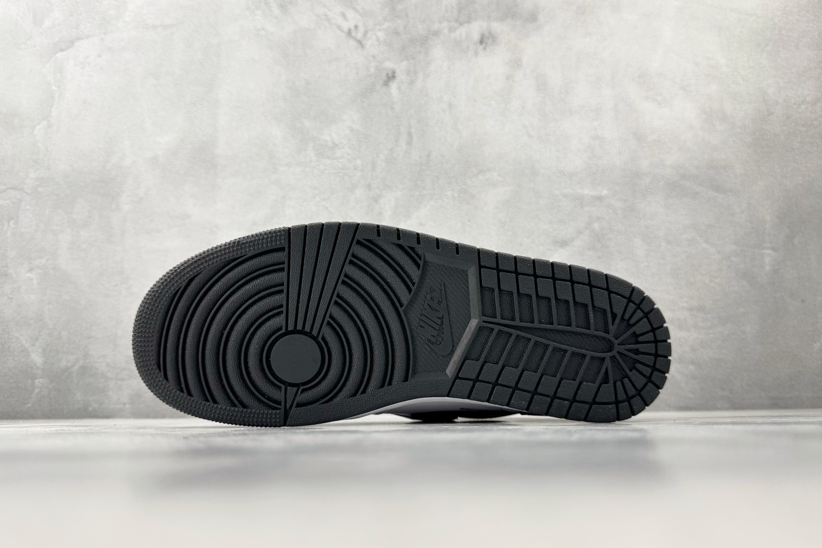 Union x Fragment Design × Jordan Air Jordan 1 Retro High SP 三方联名 黑白色 II7282-100