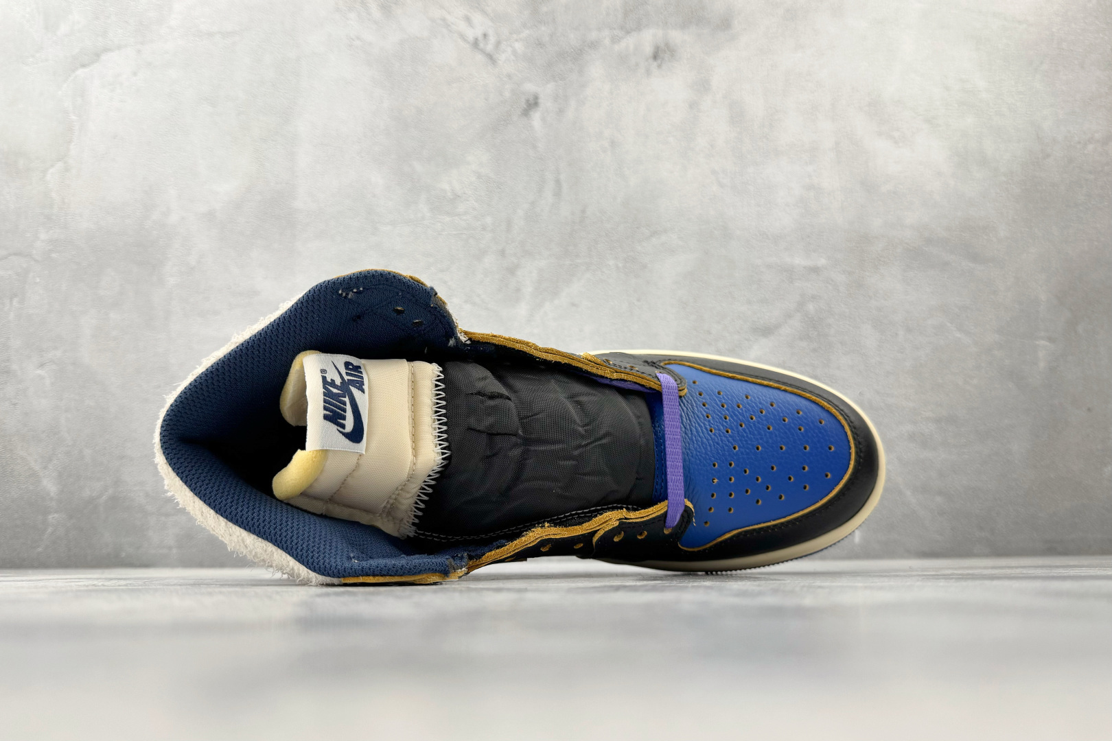 Union x Fragment Design × Jordan Air Jordan 1 High SP Royal 黑白蓝 IO7847-001 Union x Fragment Design × Jordan Air Jordan 1 High SP Royal 黑白蓝 IO7847-001