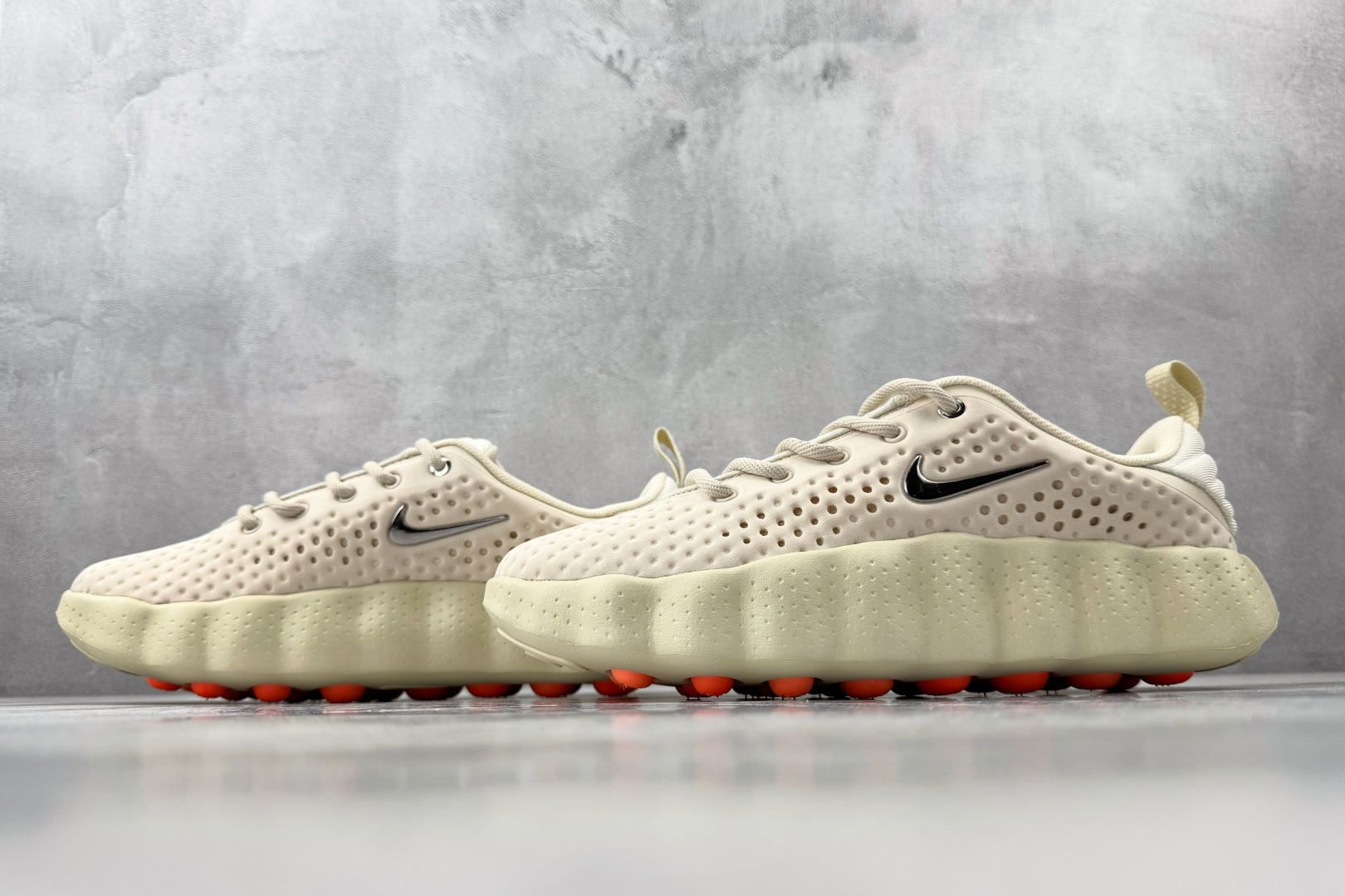 N版 东南亚订单 Nike Mind 002 米色货号：HQ4308 200尺码：36 36.5 37 