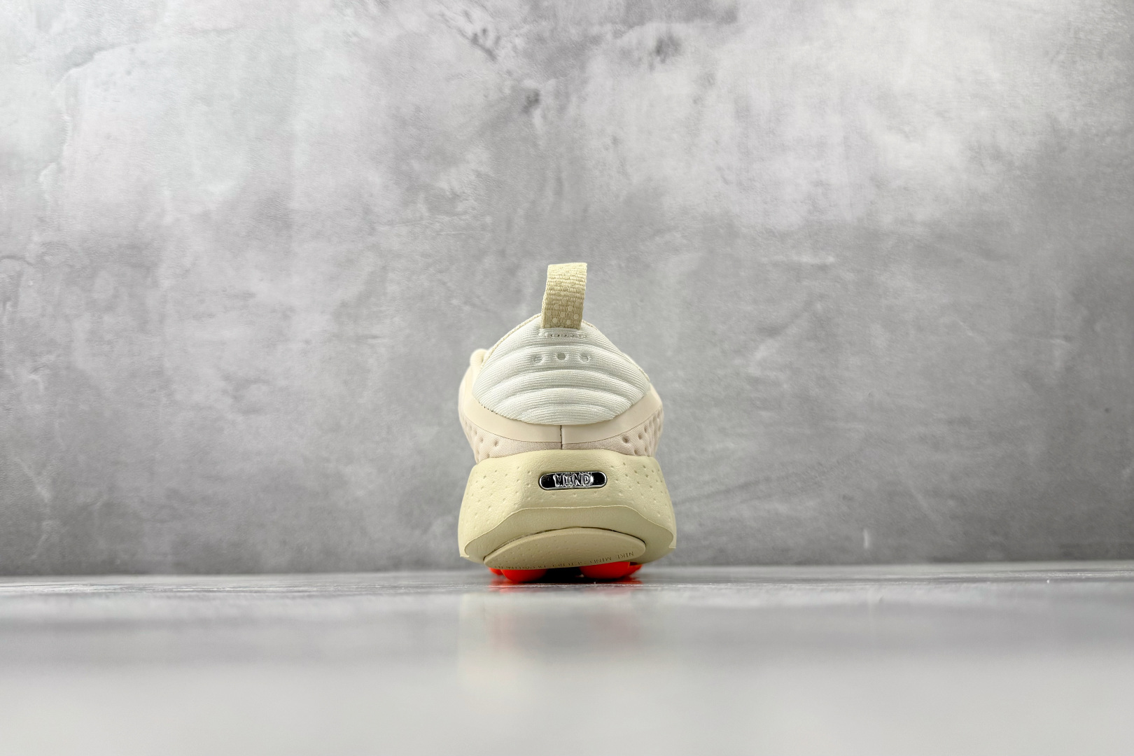 N版 东南亚订单 Nike Mind 002 米色货号：HQ4308 200尺码：36 36.5 37 