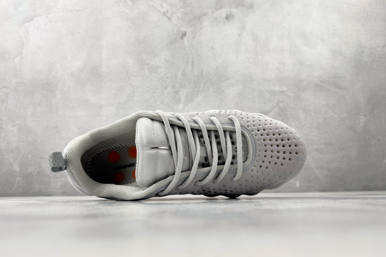 N版 东南亚订单 Nike Mind 002 灰色货号：HQ4310 003尺码：36 36.5 37 