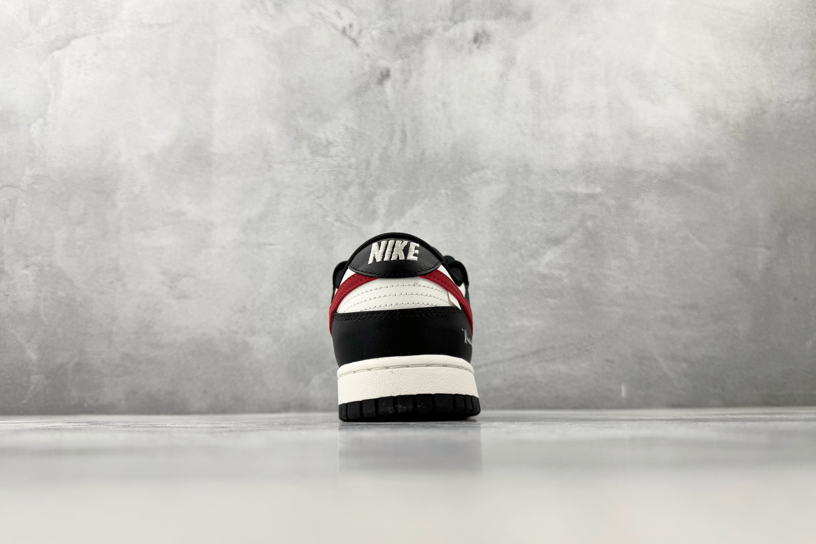 定制球鞋 Nike Dunk 绯红之月 黑白红 BR0620-121
