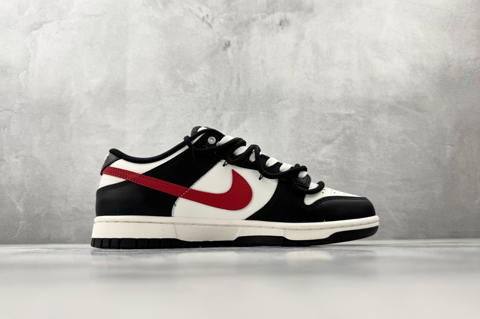 定制球鞋 Nike Dunk 绯红之月 黑白红 BR0620-121