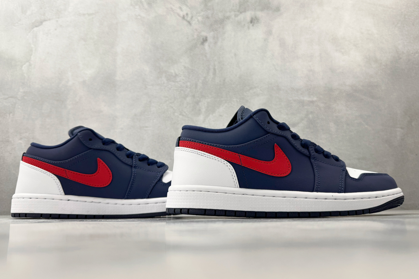 Jordan Air Jordan 1 low 爱国者 蓝红 CZ8454-400 Jordan Air Jordan 1 low 爱国者 蓝红 CZ8454-400