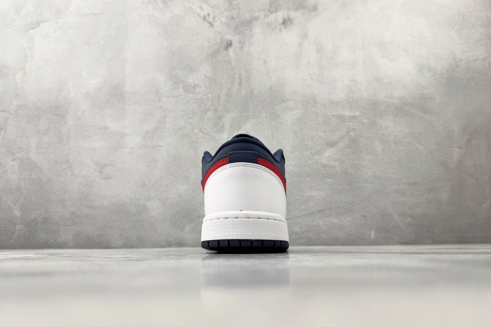 Jordan Air Jordan 1 low 爱国者 蓝红 CZ8454-400 Jordan Air Jordan 1 low 爱国者 蓝红 CZ8454-400