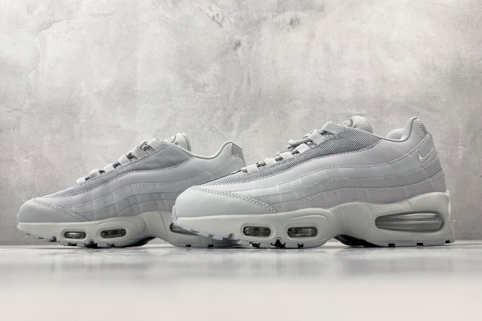 平台专供 Nike Air Max 95 Big Bubble OG“Triple Grey”灰色 HM8755-002 平台专供 Nike Air Max 95 Big Bubble OG“Triple Grey”灰色 HM8755-002