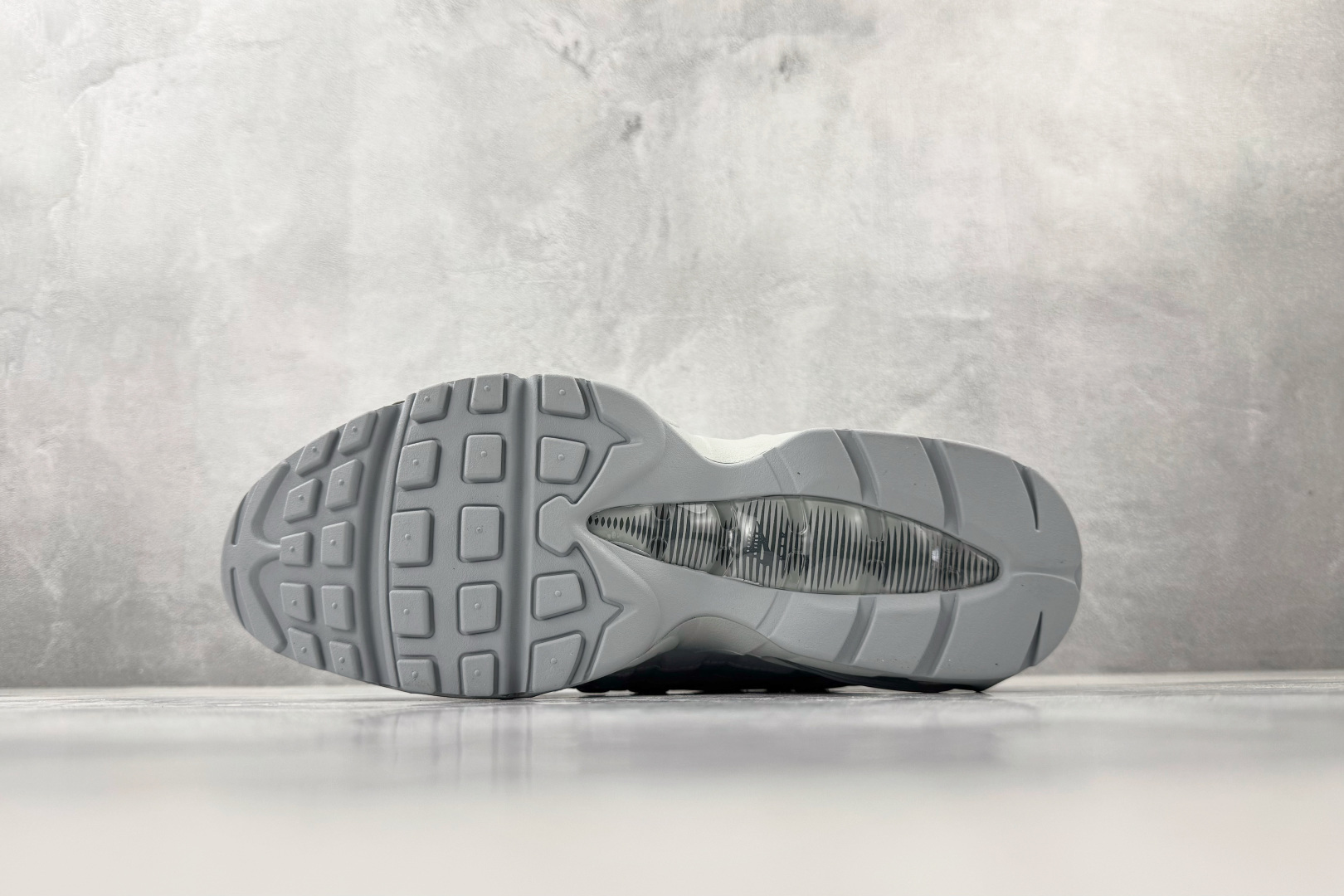 平台专供 Nike Air Max 95 Big Bubble OG“Triple Grey”灰色 HM8755-002 平台专供 Nike Air Max 95 Big Bubble OG“Triple Grey”灰色 HM8755-002