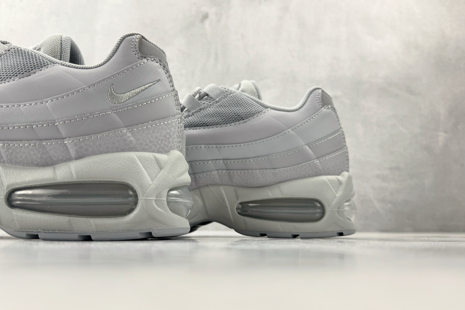 平台专供 Nike Air Max 95 Big Bubble OG“Triple Grey”灰色 HM8755-002 平台专供 Nike Air Max 95 Big Bubble OG“Triple Grey”灰色 HM8755-002