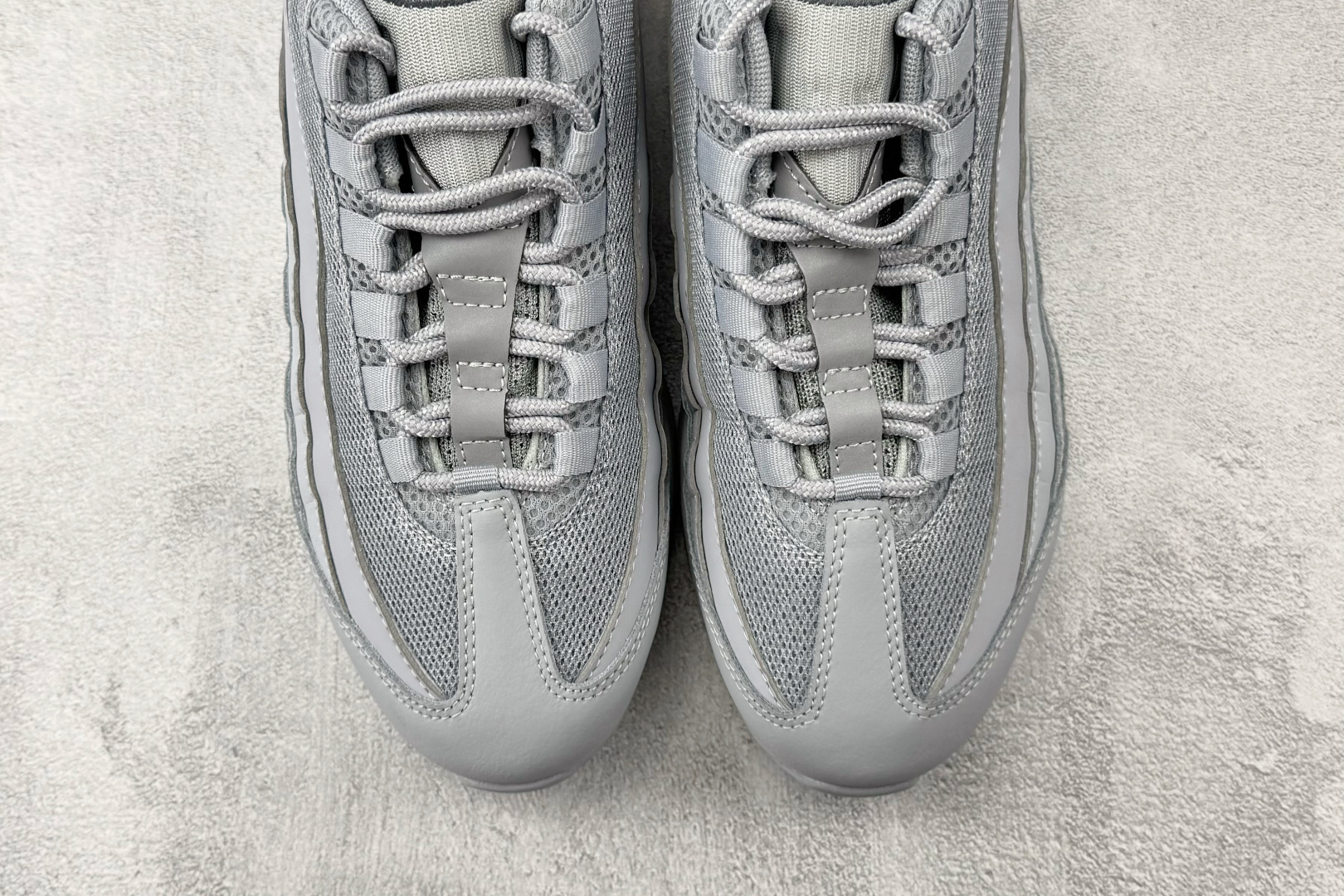 平台专供 Nike Air Max 95 Big Bubble OG“Triple Grey”灰色 HM8755-002 平台专供 Nike Air Max 95 Big Bubble OG“Triple Grey”灰色 HM8755-002