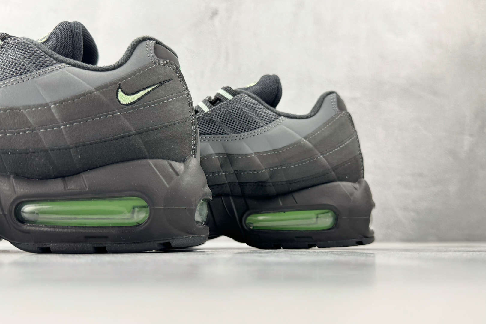平台专供 Nike Air Max 95 灰黑 HM0622-001 平台专供 Nike Air Max 95 灰黑 HM0622-001