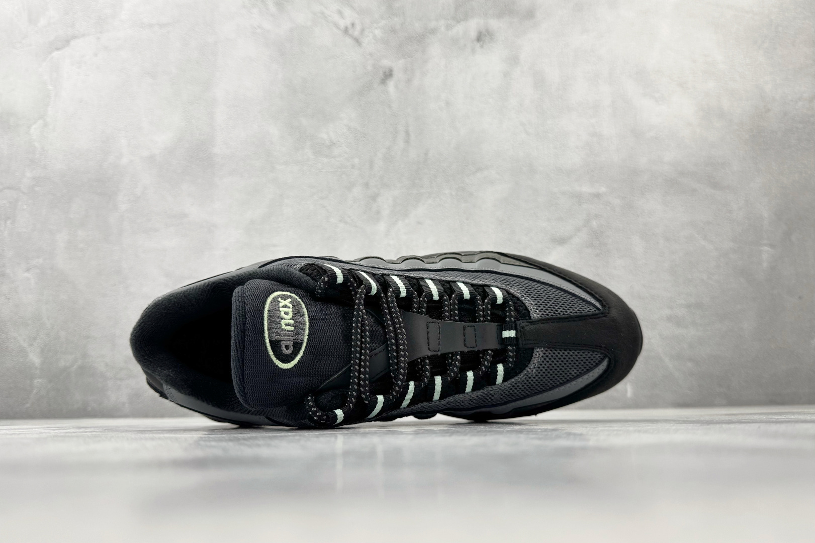 平台专供 Nike Air Max 95 灰黑 HM0622-001 平台专供 Nike Air Max 95 灰黑 HM0622-001