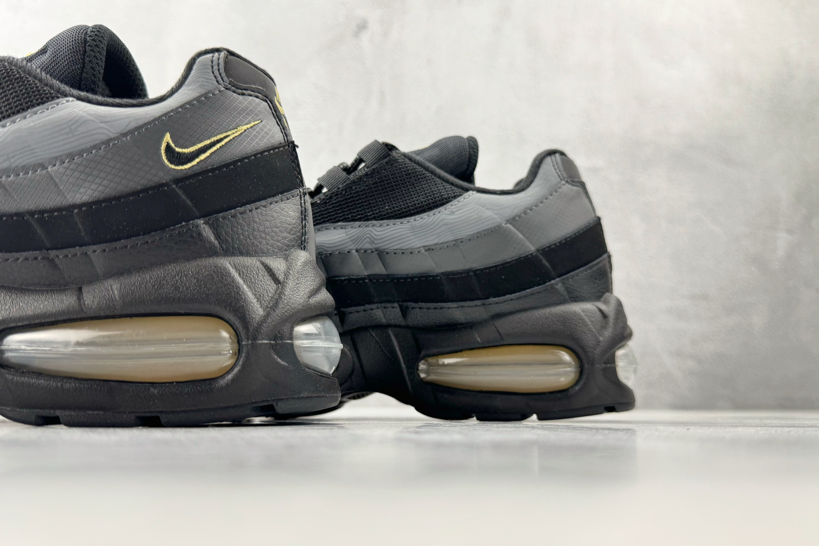 平台专供 Nike Air Max 95 黑色 IB7682-002 平台专供 Nike Air Max 95 黑色 IB7682-002
