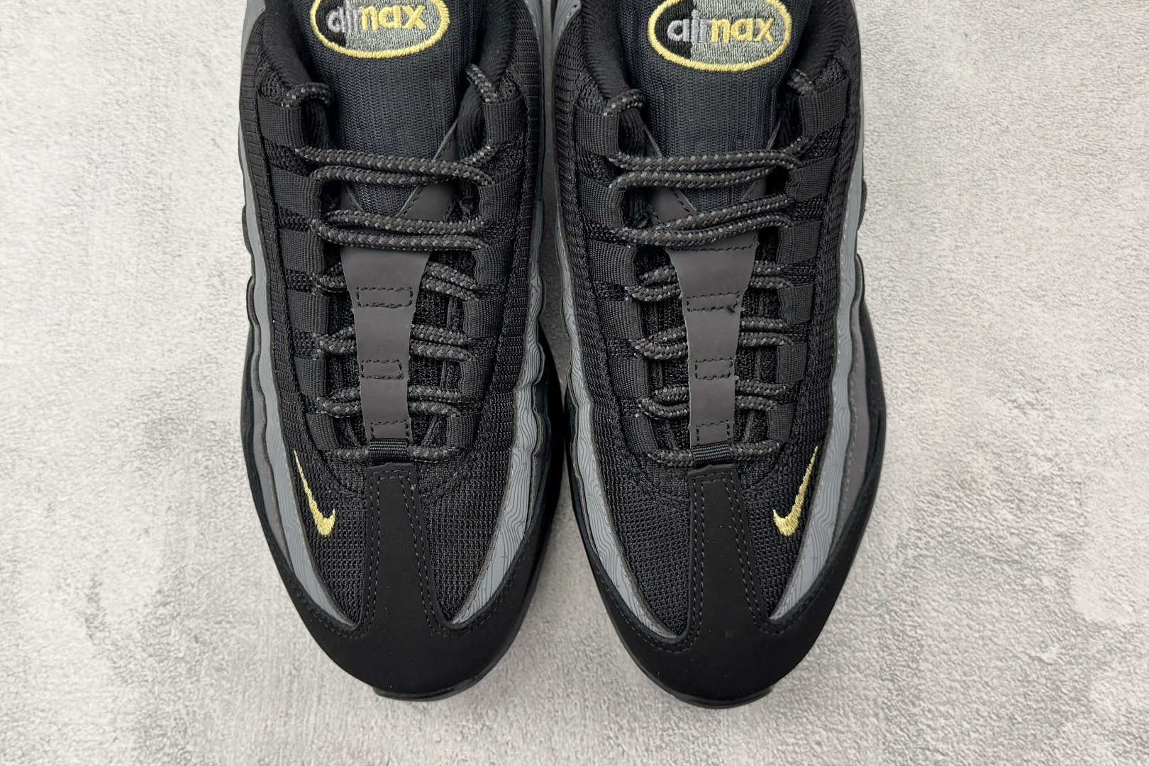 平台专供 Nike Air Max 95 黑色 IB7682-002 平台专供 Nike Air Max 95 黑色 IB7682-002